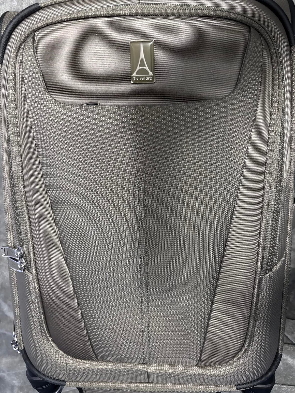 Travelpro Maxlite 5 Softside Carry-On Luggage Spinner, Black, 20-Inch customer photo 2