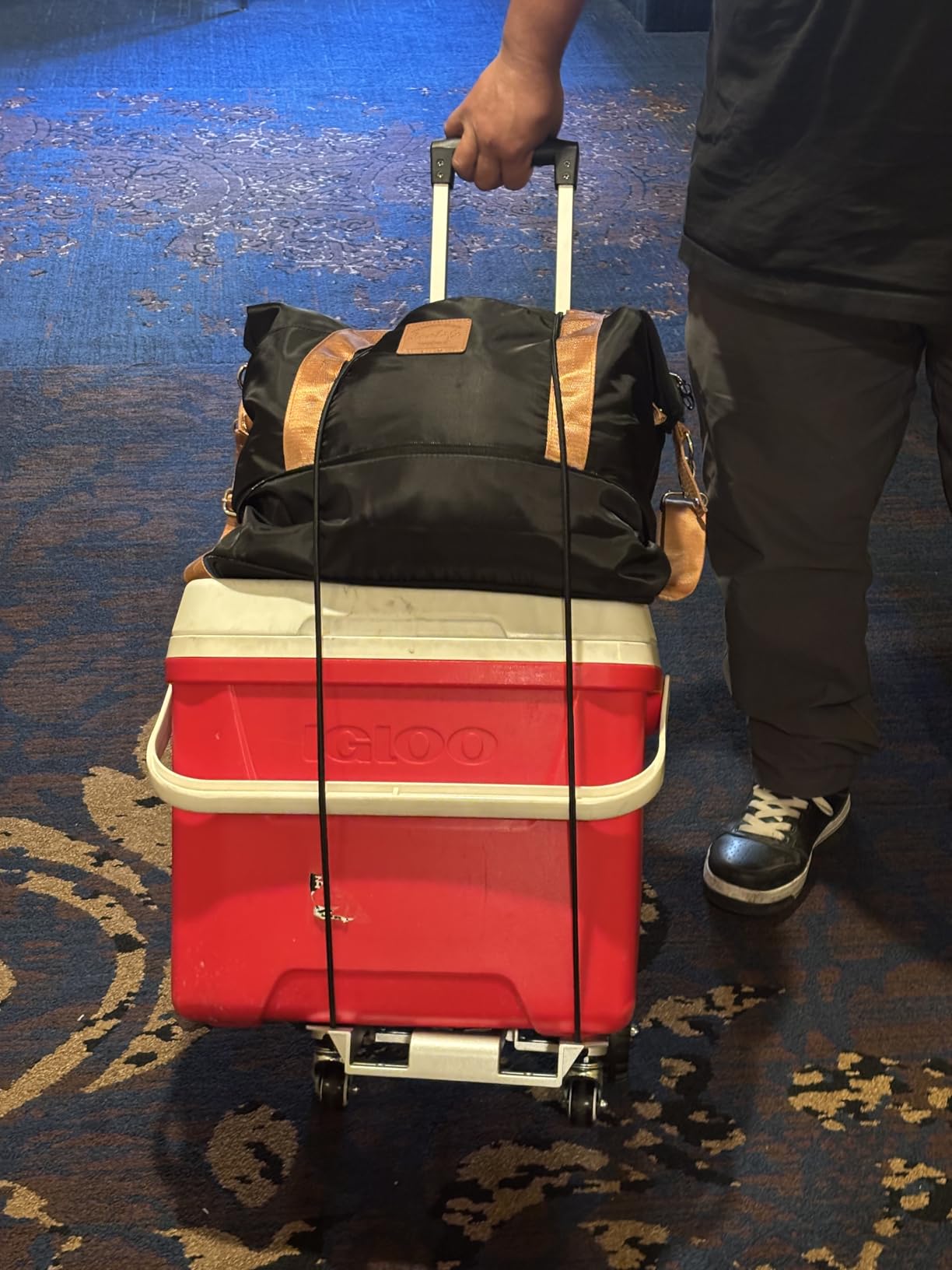 KEDSUM 270LBS Utility Luggage Cart with 4 Wheels, 100% Aluminum Hand Truck Dolly, Folding Hand Truck with Advanced Tank Wheels, Portable Dolly Cart for Luggage, Travel, Shopping, Office Use customer photo 2