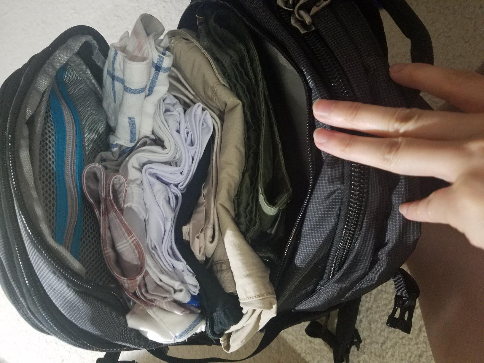 Hynes Eagle 40L Carry On Backpack Flight Approved Weekender Travel Bag customer photo 2