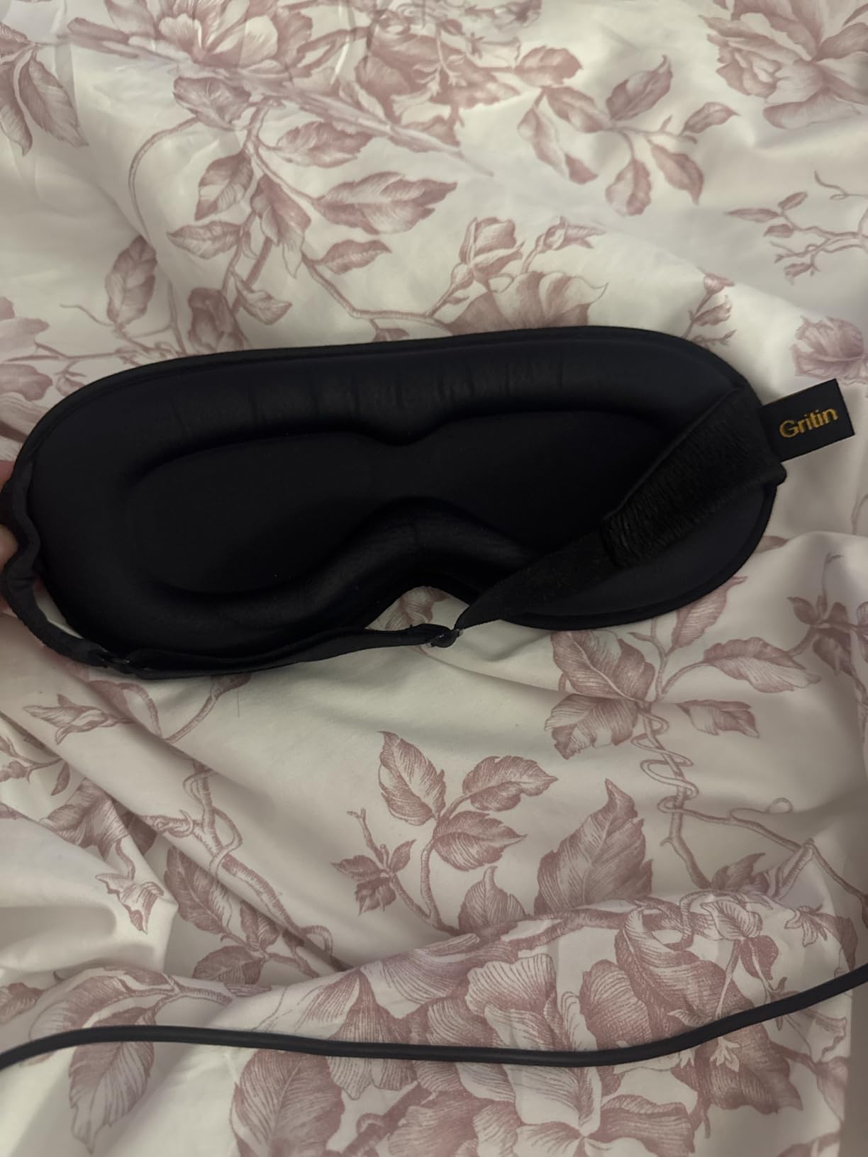 Gritin 100% Blackout Sleep Eye Mask for Women Men, Zero Pressure Sleep Mask customer photo 1