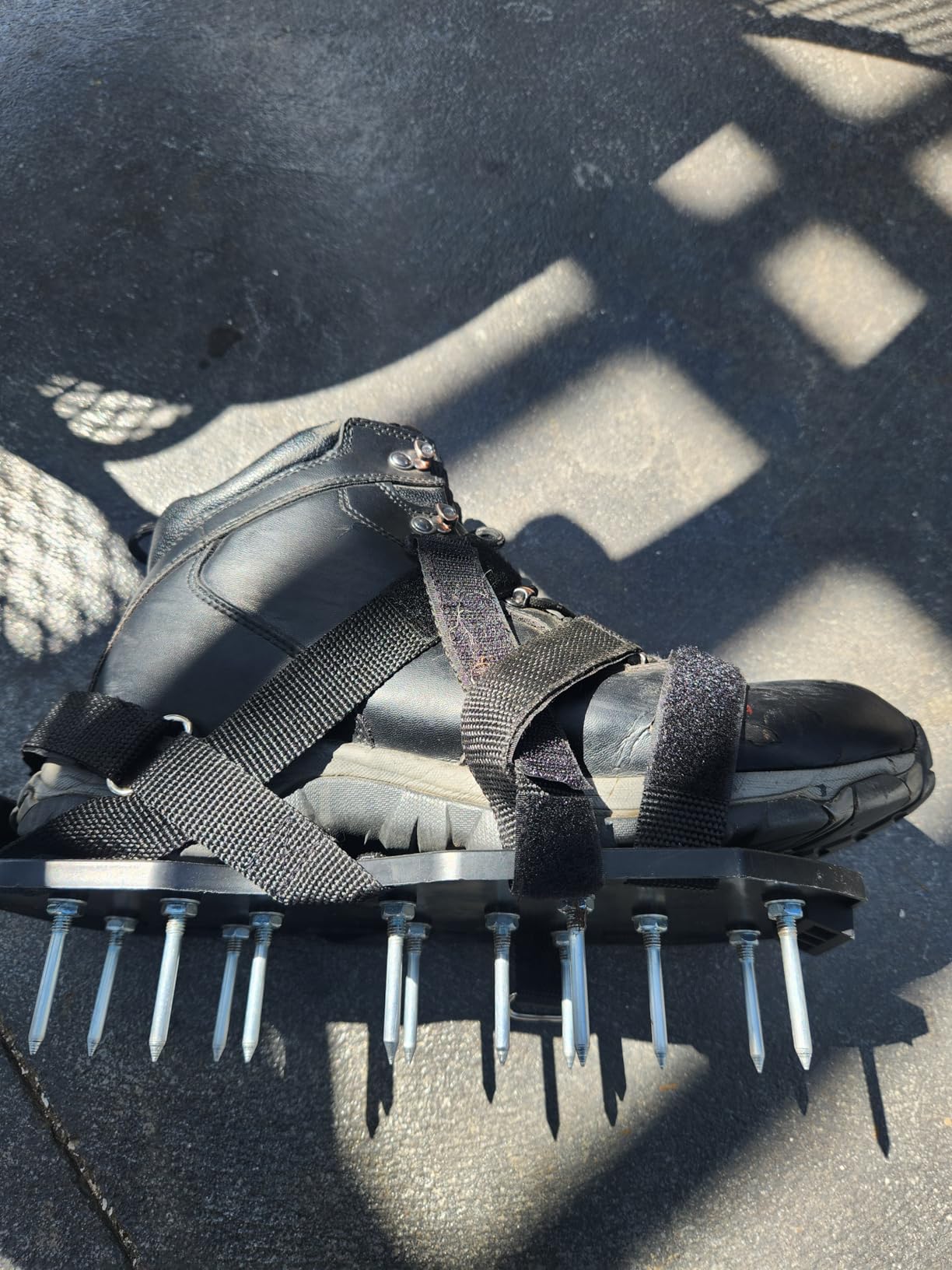 Lawn Aerator Shoes Pre‑Assembled with Secure Dual Instep Straps for Lawn customer photo 2