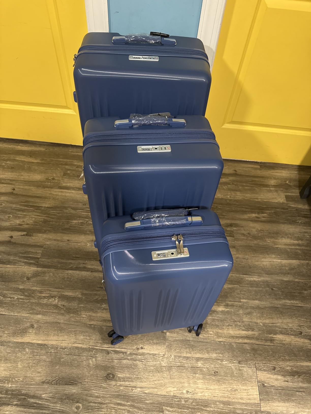 Kono 28 Inch Large Checked Luggage with Spinner Wheels Expandable TSA Lock customer photo 2