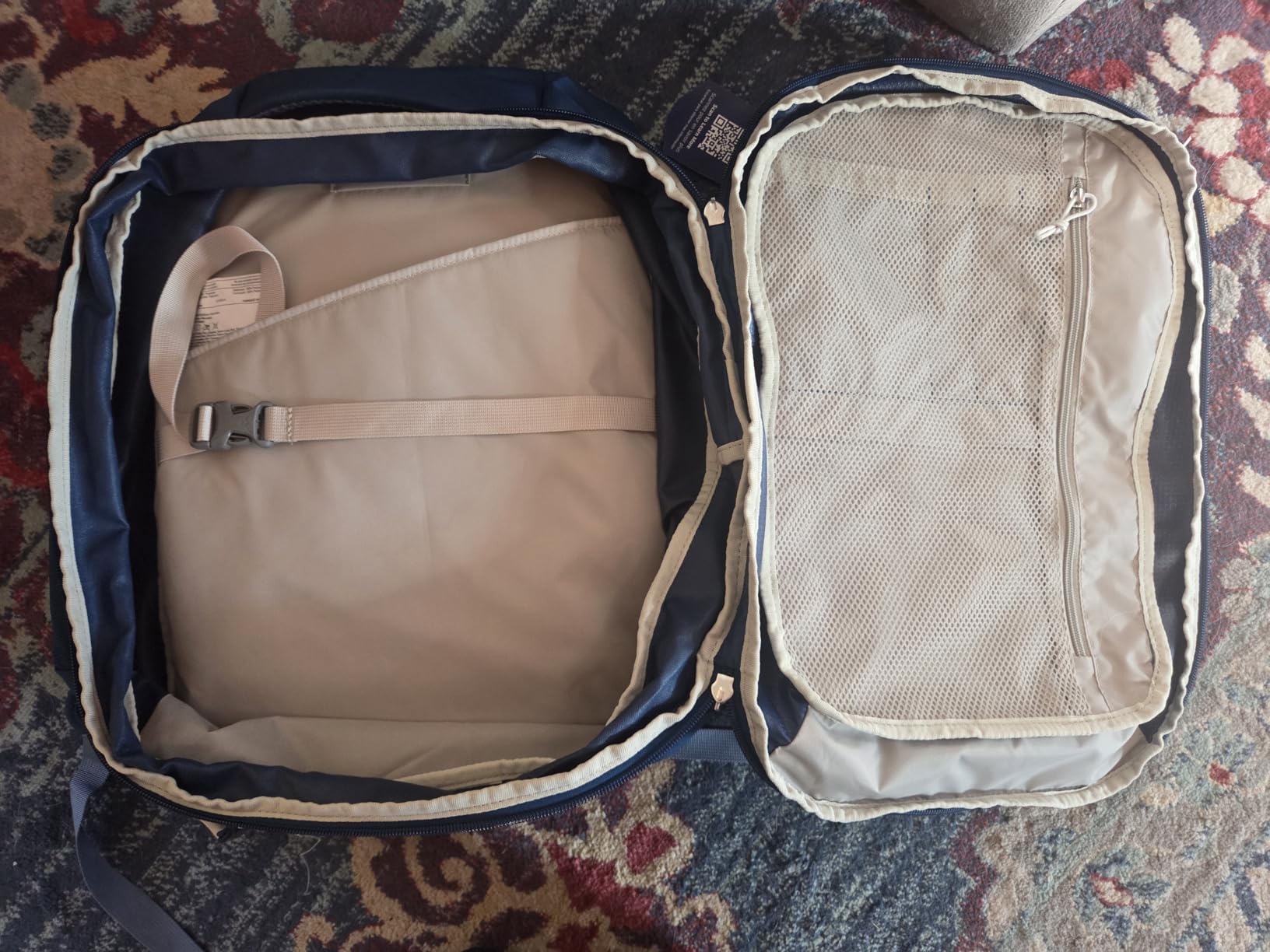Osprey Daylite Expandable 26+6 Travel Pack, Gray OS customer photo 1
