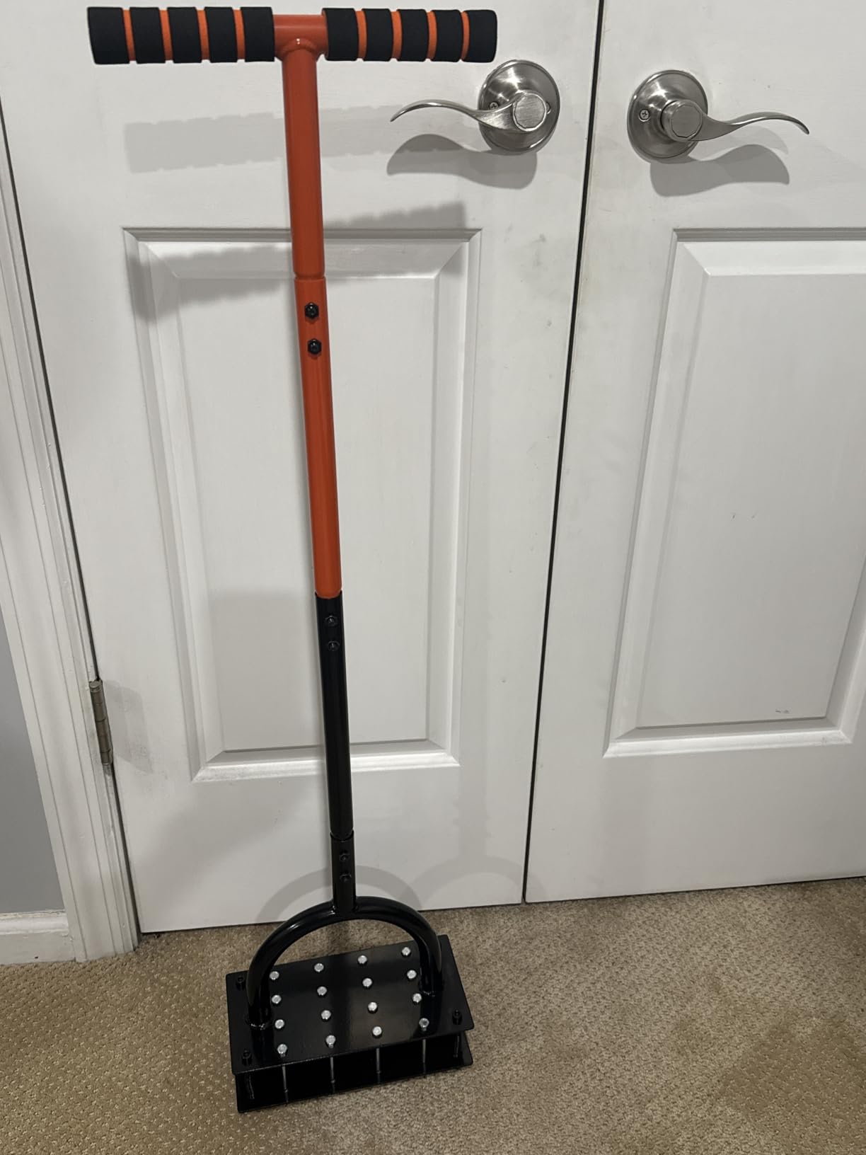 Bluesea Lawn Aerator with 16 Iron Spikes & Ergonomic T-Handle, Orange customer photo 2