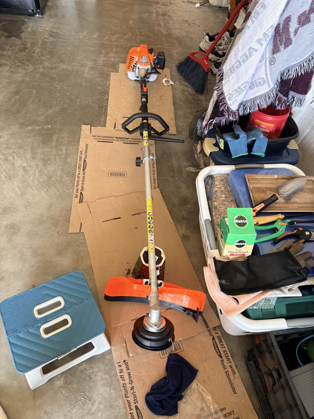 VEVOR Gas Hedge Trimmer, 2 Cycle Gas Power Handheld Trimmer, 7-in-1 26cc Weed Eater with Extension Pole & Protective Gear Set, Includes Hedge & String Trimmer, Brush Cutter(3T & 40T), Edger, Pole Saw customer photo 1