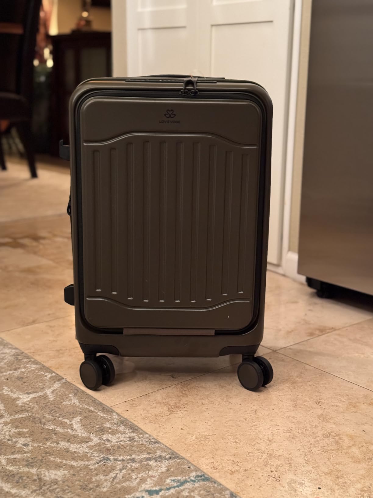 LOVEVOOK Carry On Luggage 22x14x9 Airline Approved, Expandable Hard Shell Suitcase with Spinner Wheels, USB Charging Port & Front Pocket, PC Hardside Rolling Luggage with TSA Lock for Travel,Beige customer photo 2