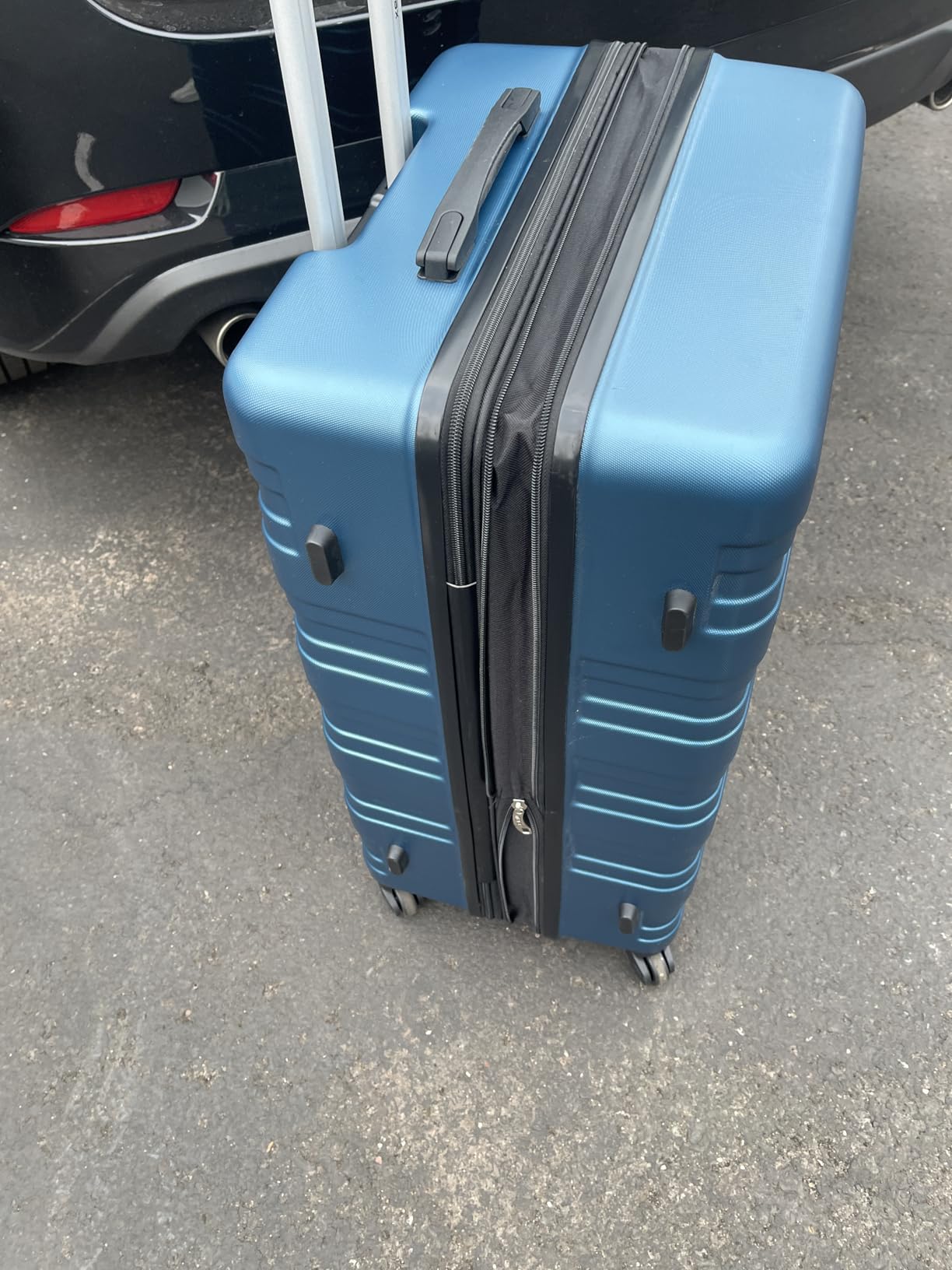 Merax Luggage Sets 5 Piece,Hardside Carry On Suitcase Set with USB Port customer photo 2