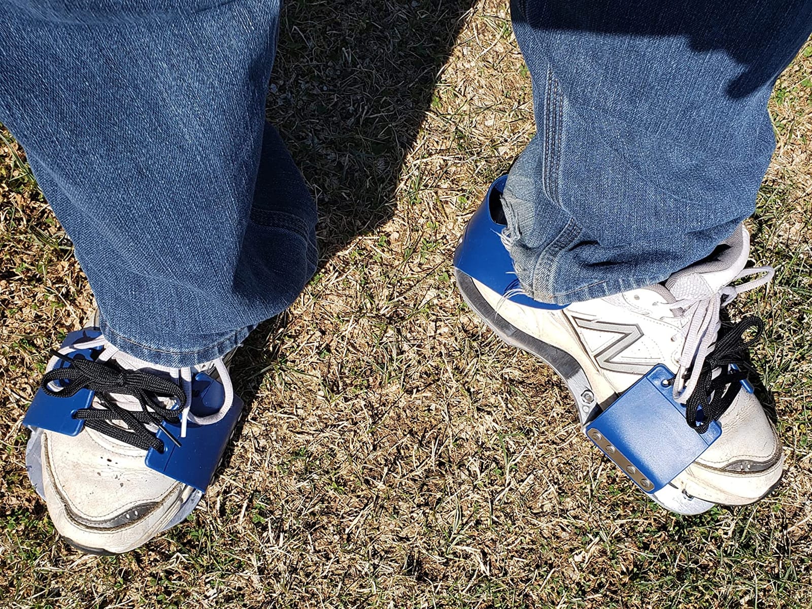 Pre-Assembled Lawn Aerator Shoes with Secure Adjustable Strap for Clay Soil customer photo 2