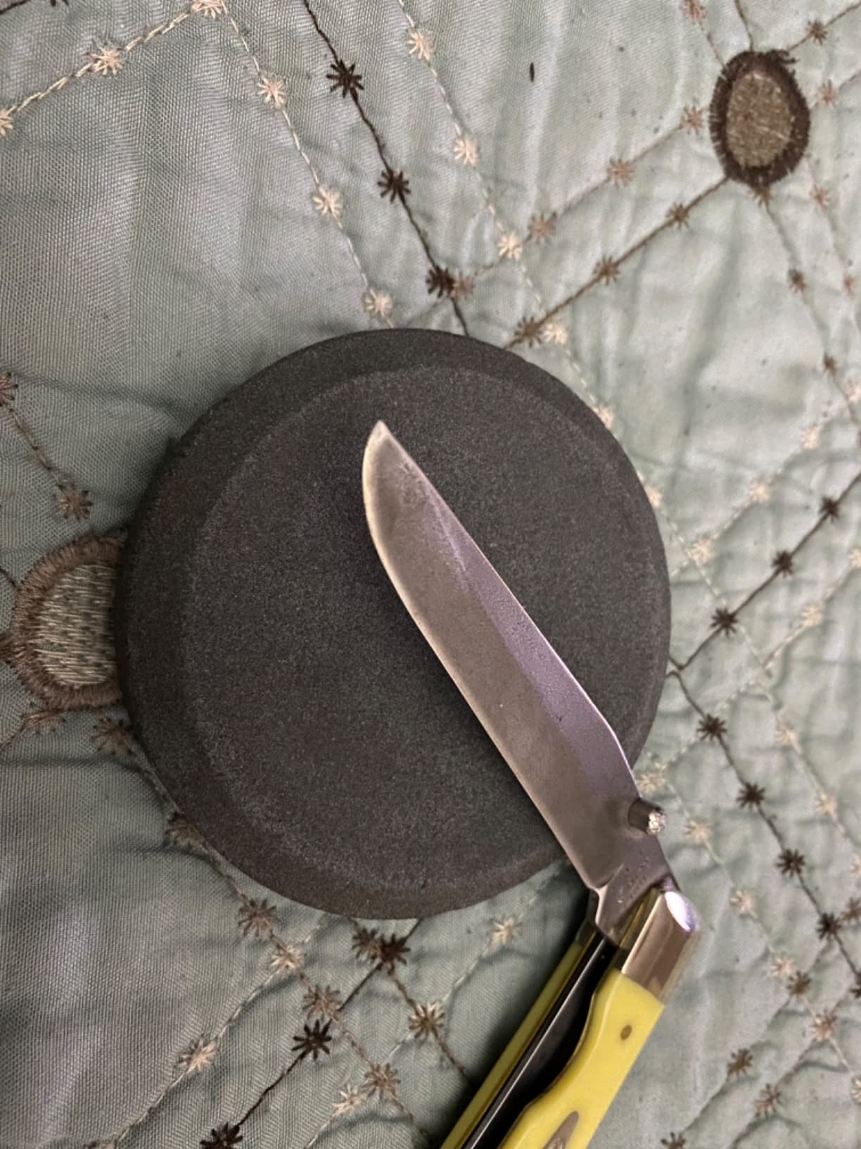 Lansky Puck - Dual Grit Multi-Purpose Sharpener - Blade & Tool Sharpener customer photo 1