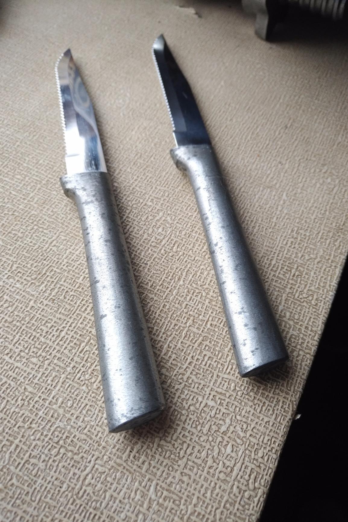RADA Cutlery Six Serrated Steak Knife Set (S6S), Silver customer photo 1