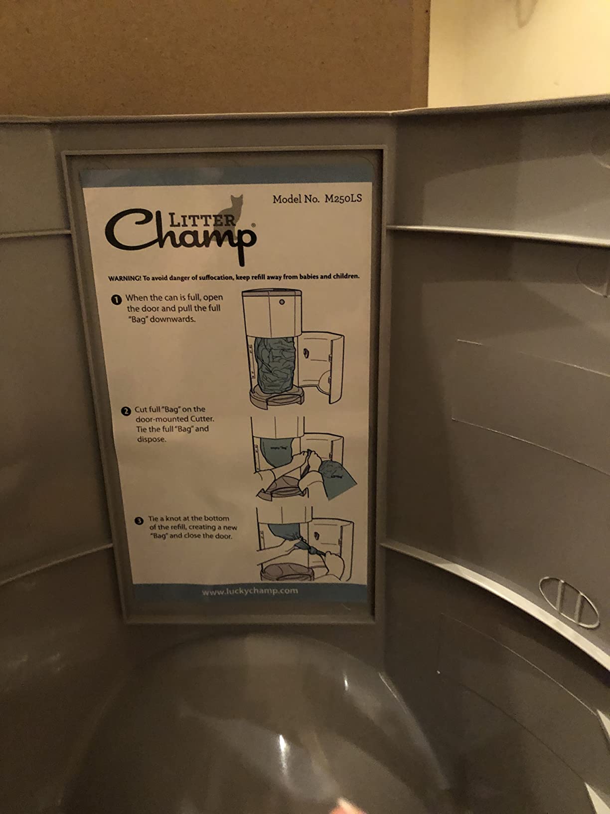 Litter Champ Cat Litter Disposal System, Hands-Free Pedal Trash Can customer photo 2