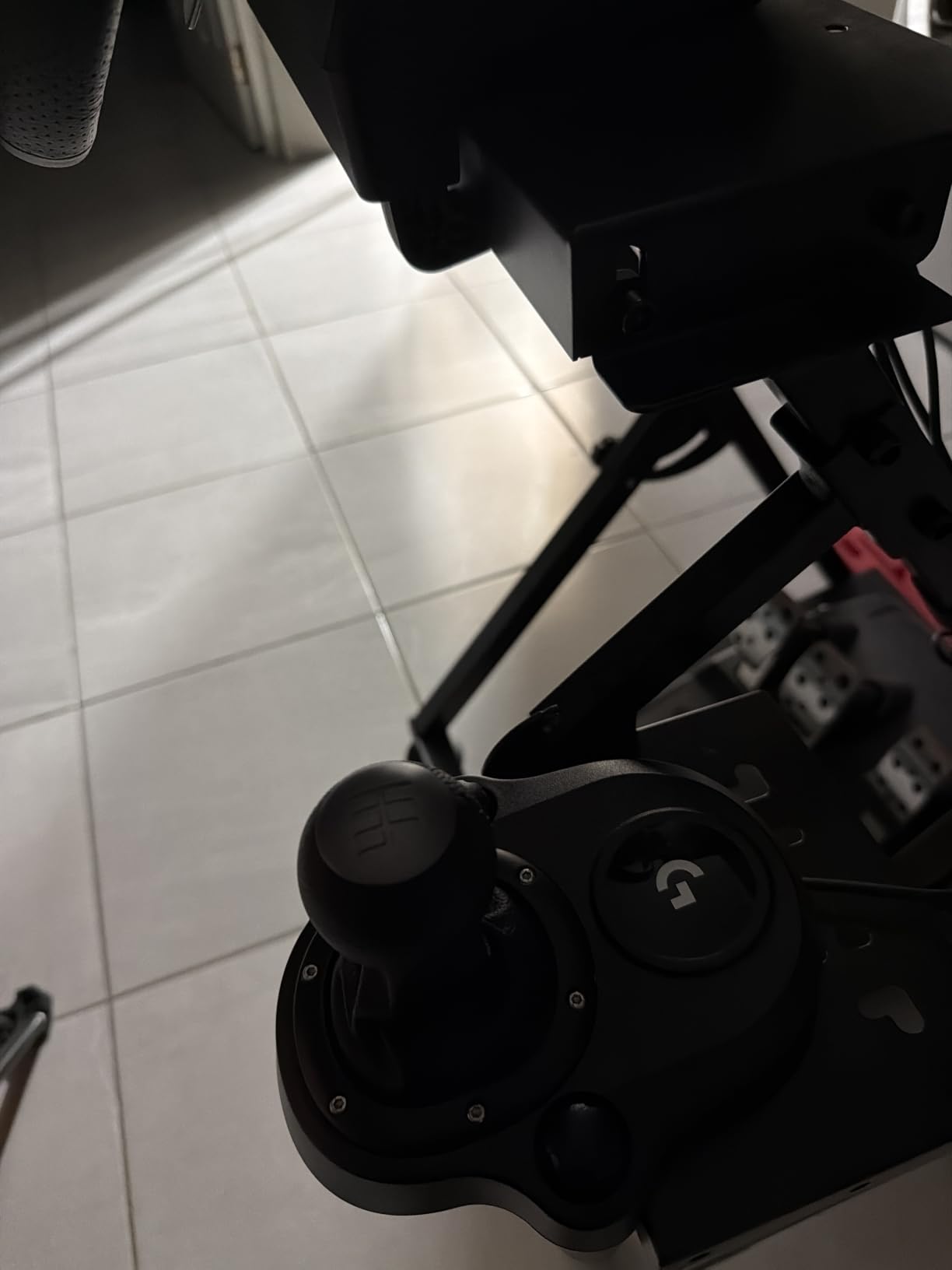 Logitech G Driving Force Shifter Compatible with G29 G920 & G923 - PC customer photo 2
