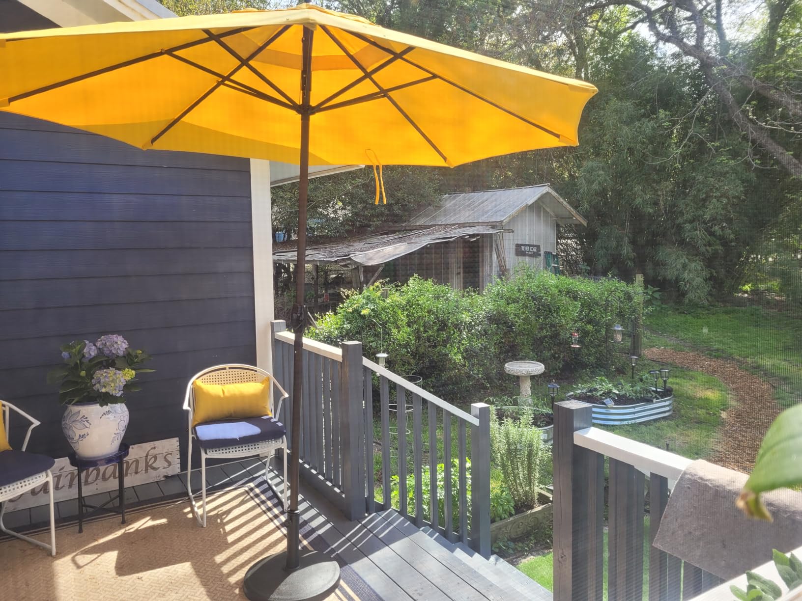 California Umbrella 12-Year Protection 9-Ft Outdoor Patio Umbrella, Sunbrella Fade-Resistant Acrylic Fabric, Auto Tilt and Crank, Heavy-Duty Aluminum Frame/ Reinforced Ribs, Bronze Pole, Taupe customer photo 2