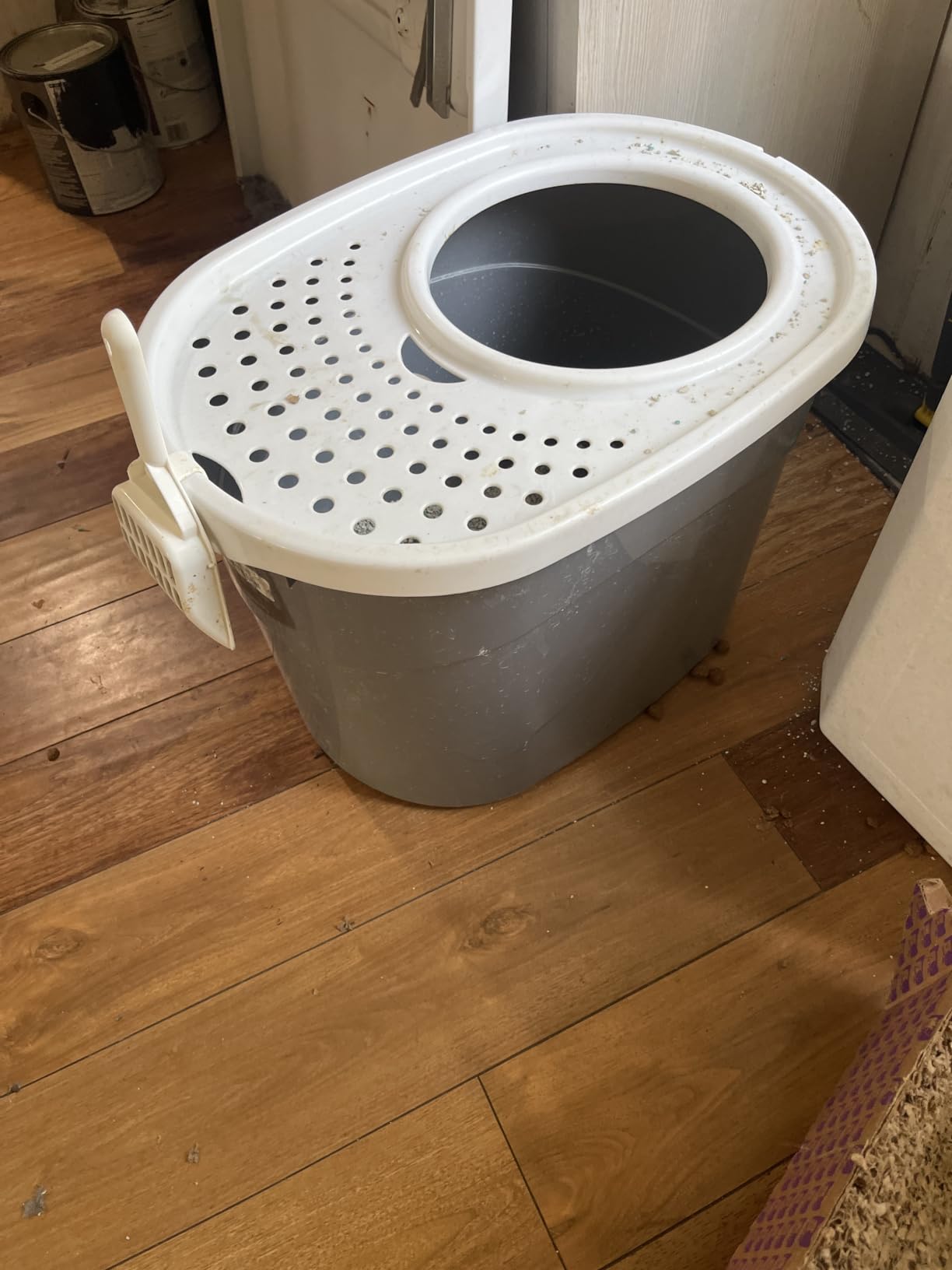 IRIS USA Top Entry Cat Litter Box, Hooded Privacy, Large, Gray/White customer photo 2