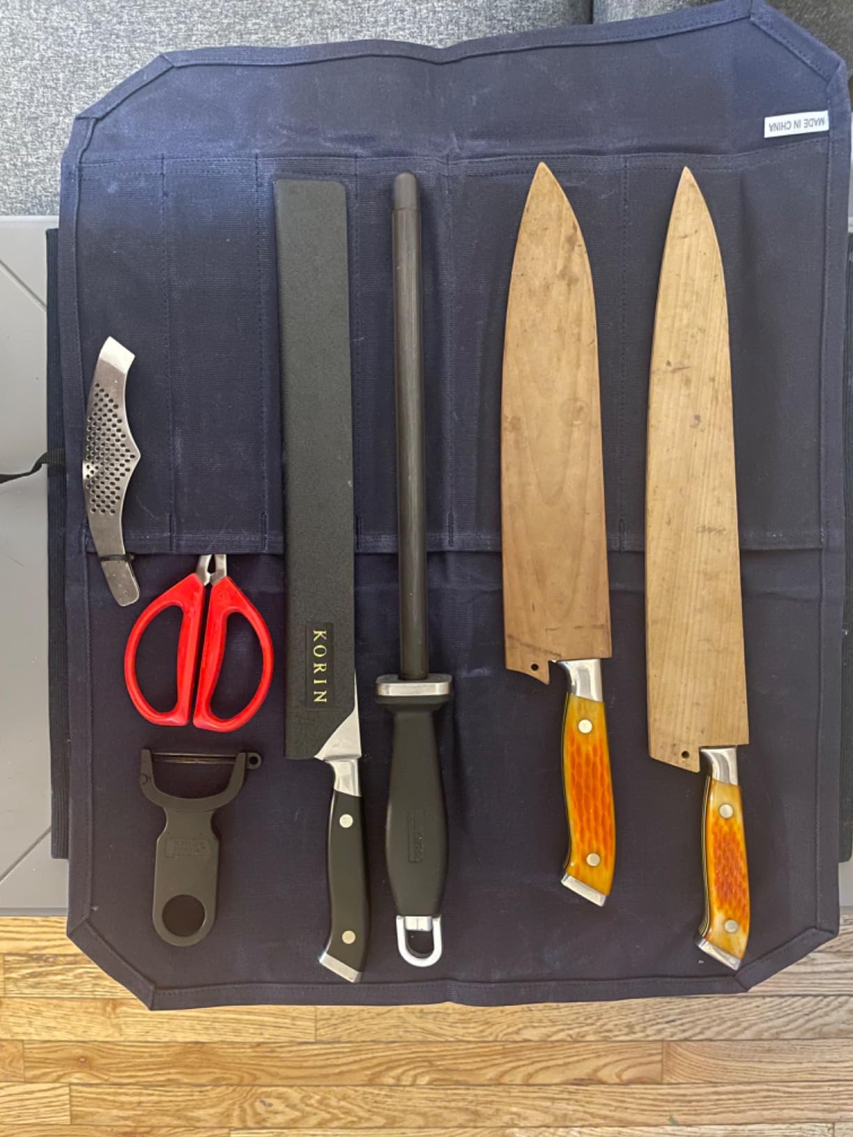 HERSENT Chef’s Knife Roll Case, Waxed Canvas Cutlery Knives Holders Protectors, Home Kitchen Cooking Tools And Utensils Wrap Bag Wallet, Multi-Purpose Brush Roll Bag, Travel Tool Roll Pouch customer photo 1