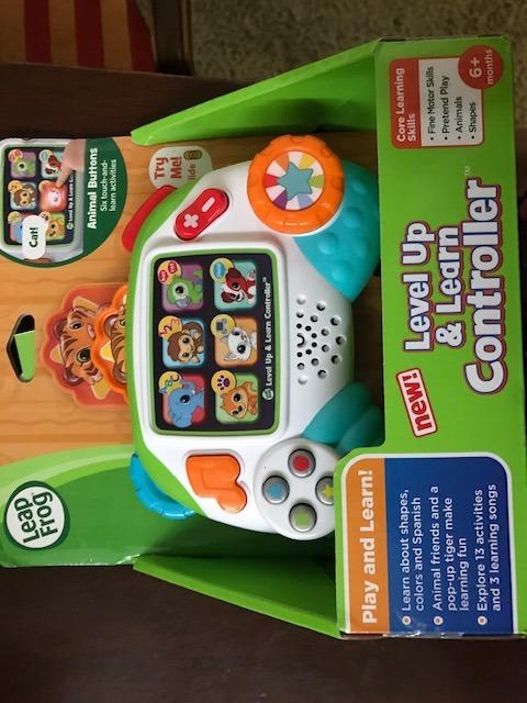 LeapFrog Level Up and Learn Controller, Blue customer photo 1