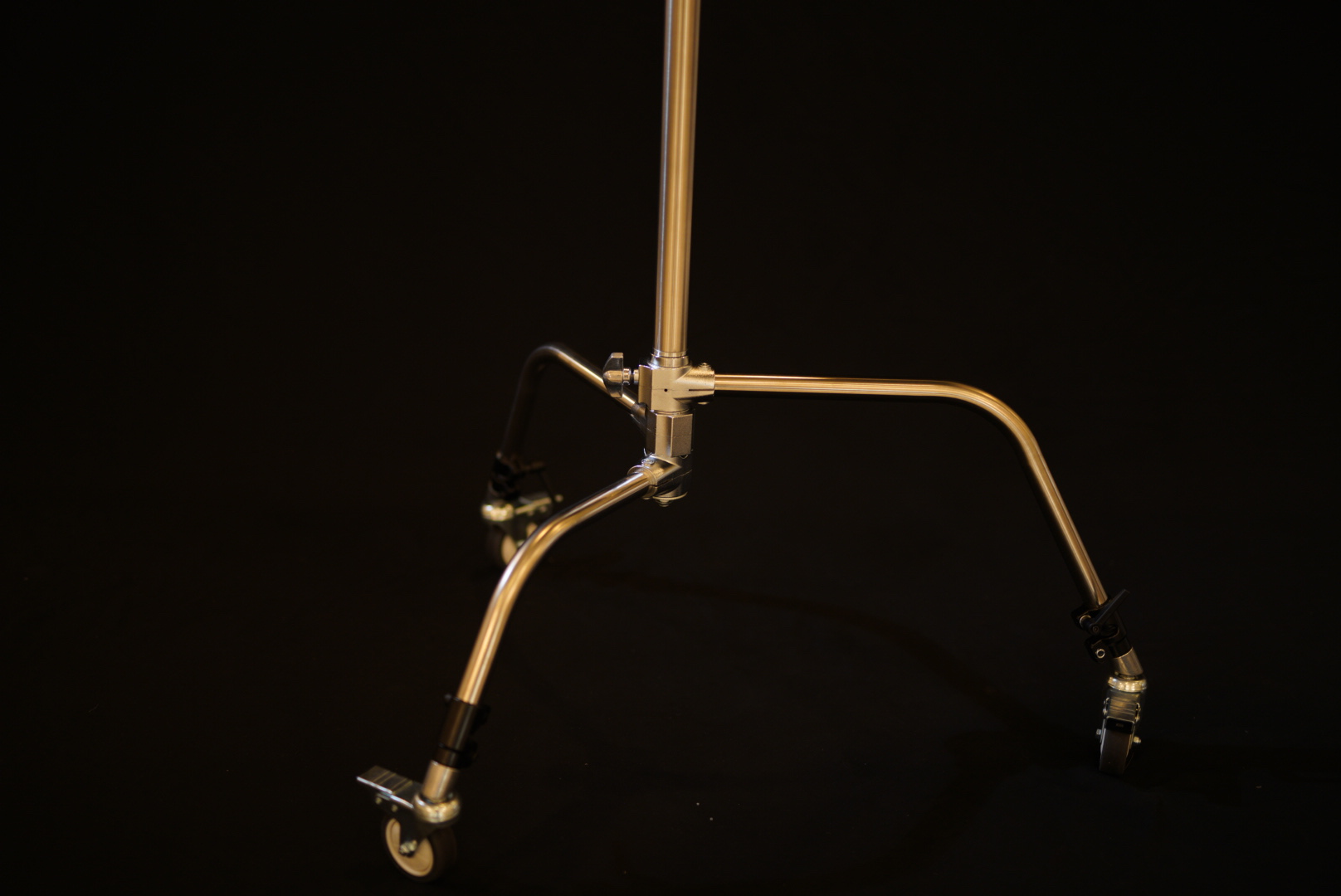 EACHSHOT C Stand Metal with Bag Wheel Max 10.8ft/330cm with 106cm Holding Arm 2 Pieces Grip Head for Godox AD400 Pro AD600 Pro AD600BM Aputure 120D 300D II for Photography Studio Video Monolight customer photo 2