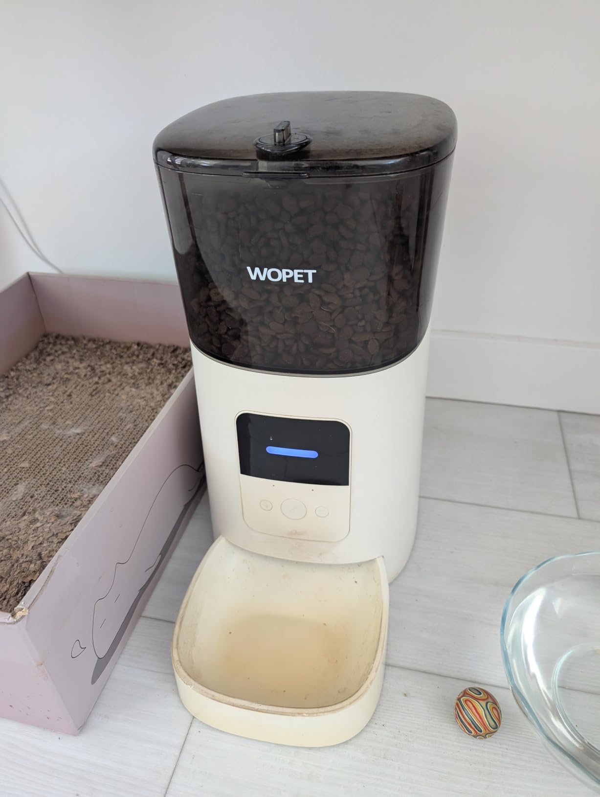 WOPET 6L Automatic Cat Feeder, WiFi Automatic Dog Feeder with APP Control for Remote Feeding, Cat Food Dispenser with Low Food Sensor and Voice Recorder, Up to 15 Meals Per Day customer photo 2