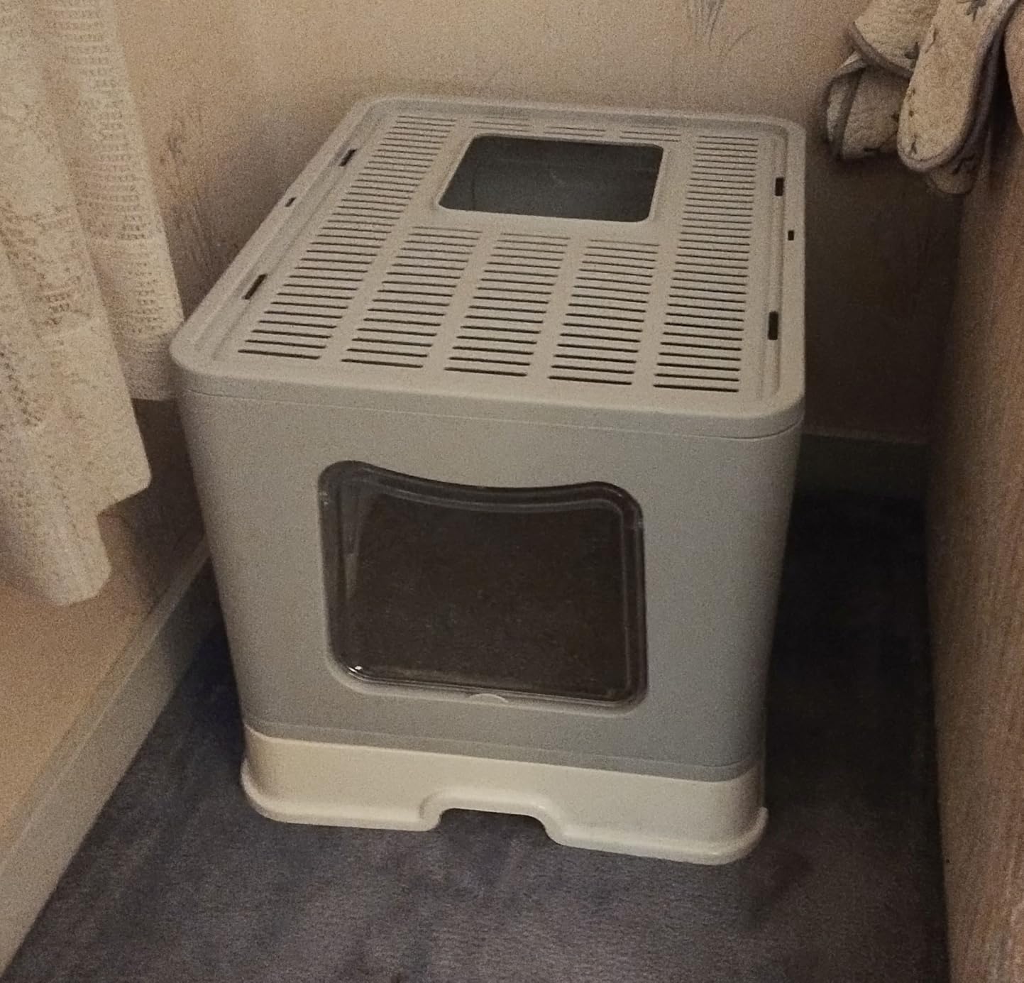 Foldable Cat Litter Box with Lid, Enclosed Potty, Large Top Entry Anti-Splashing Toilet, Easy to Clean Including Litter Scoop and 2-in-1 Cleaning Brush (Blue) customer photo 1