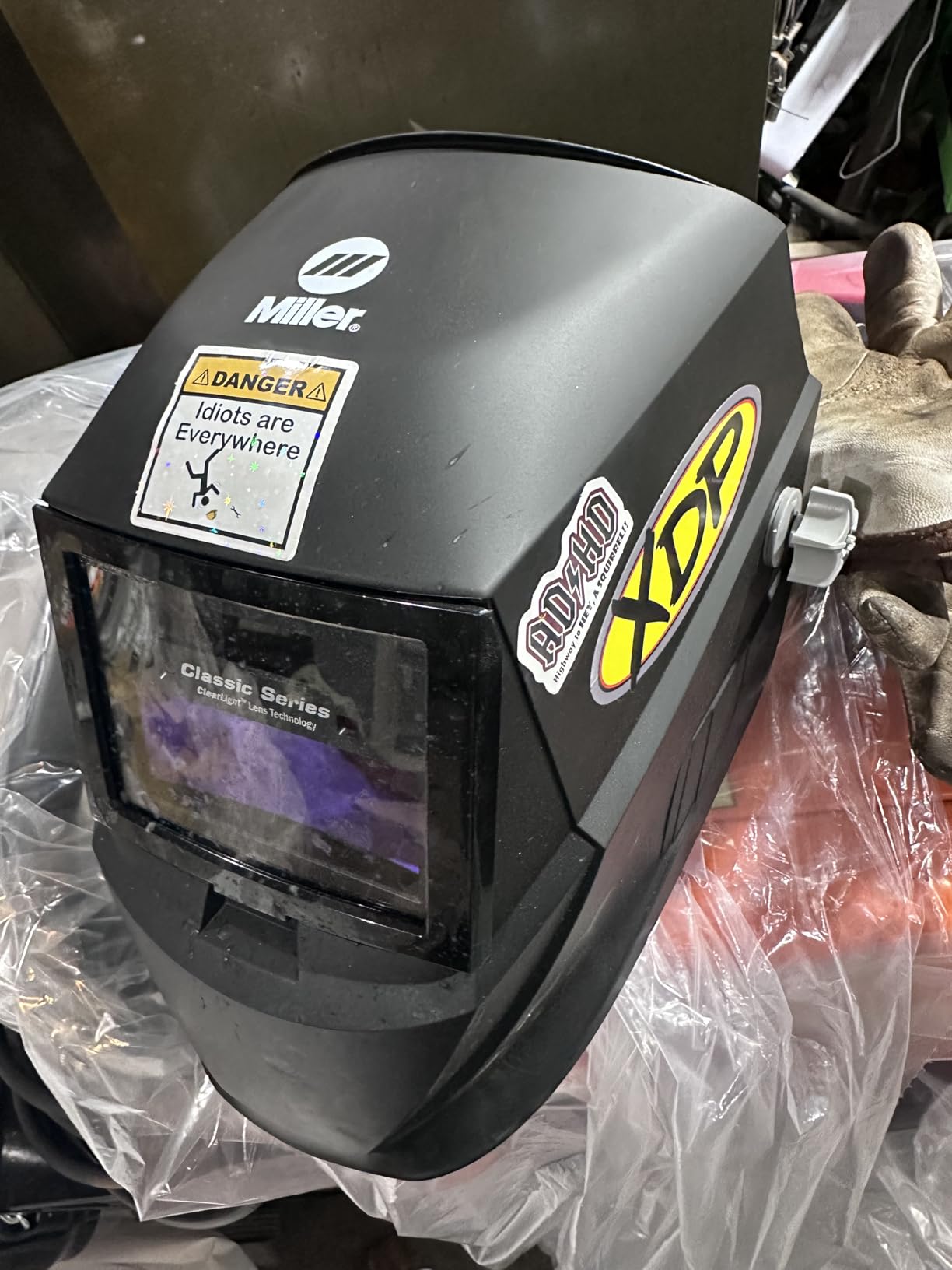 Miller Classic Series Welding Helmet, ClearLight™, Shade 8-13, Black customer photo 2