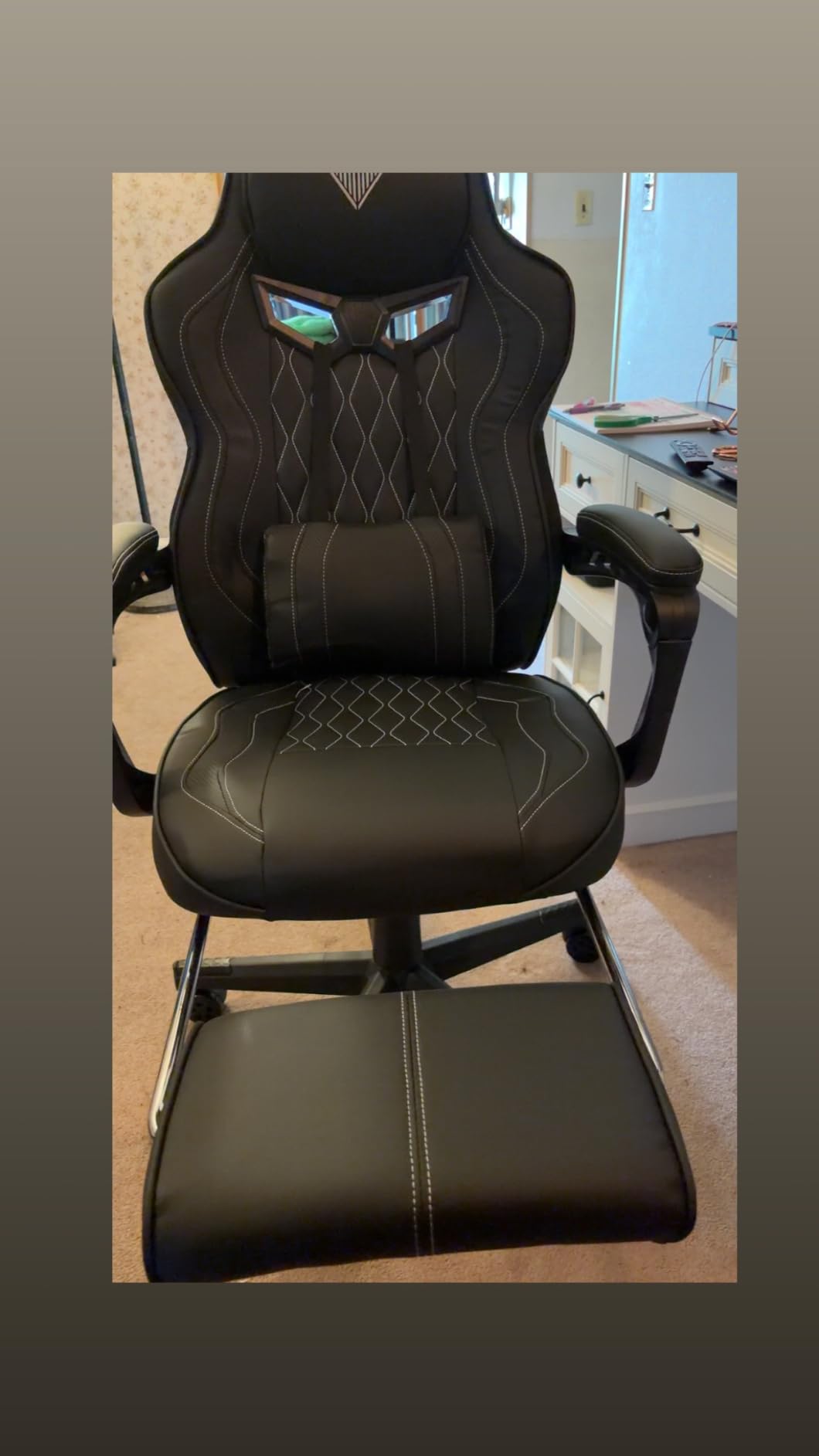 Vonesse Gaming Chair with Footrest, Big and Tall Gamer Chair with Massage, Reclining Computer Gaming Chair for Adults, Ergonomic Game Chair for Teens, High Back Video Game Chairs(Green/Black) customer photo 1