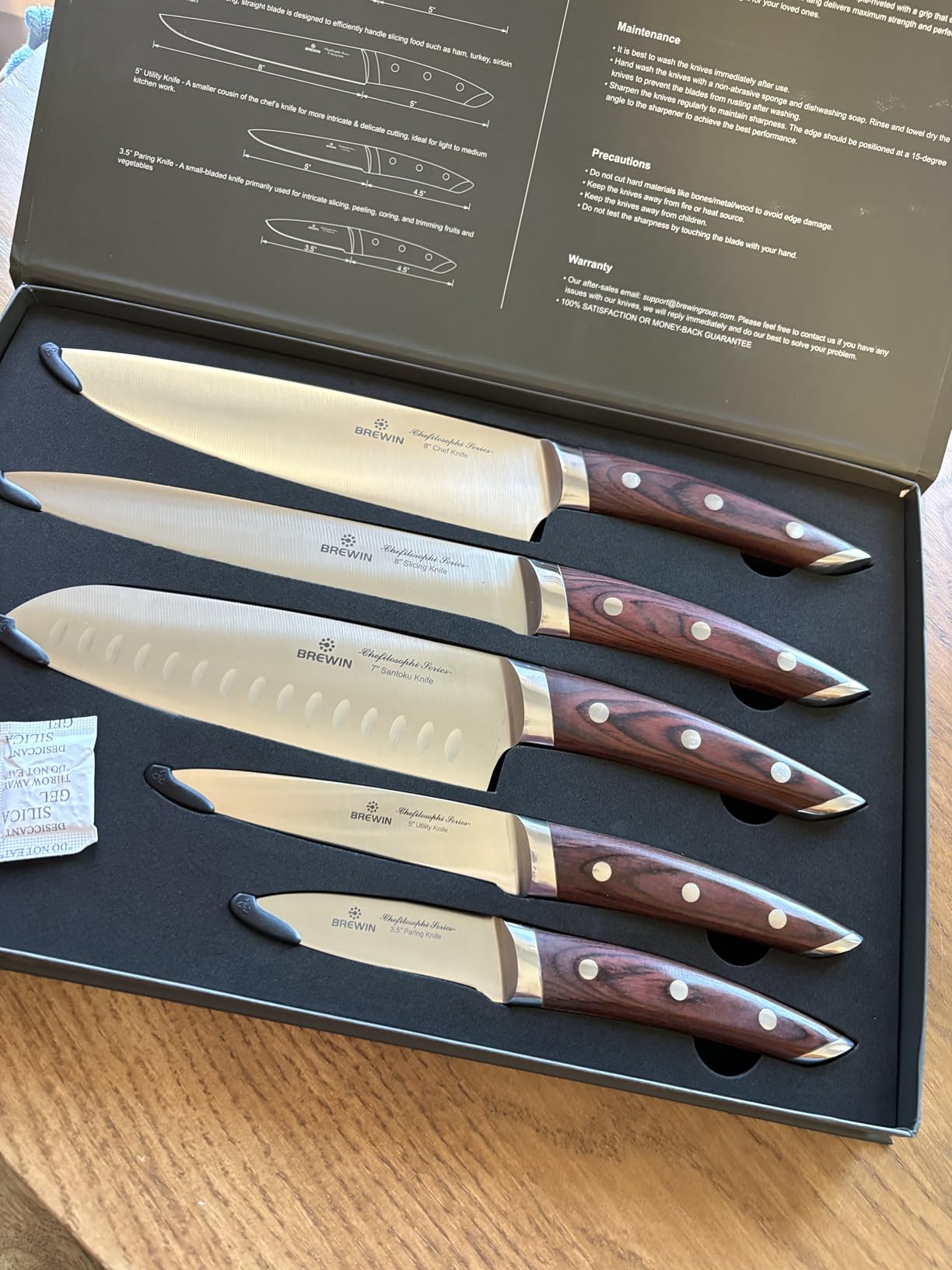 Brewin CHEFILOSOPHI Japanese Chef Knife Set 5 PCS with Elegant Red Pakkawood Handle Ergonomic Design,Professional Ultra Sharp Kitchen Knives for Cooking High Carbon Stainless Steel customer photo 1