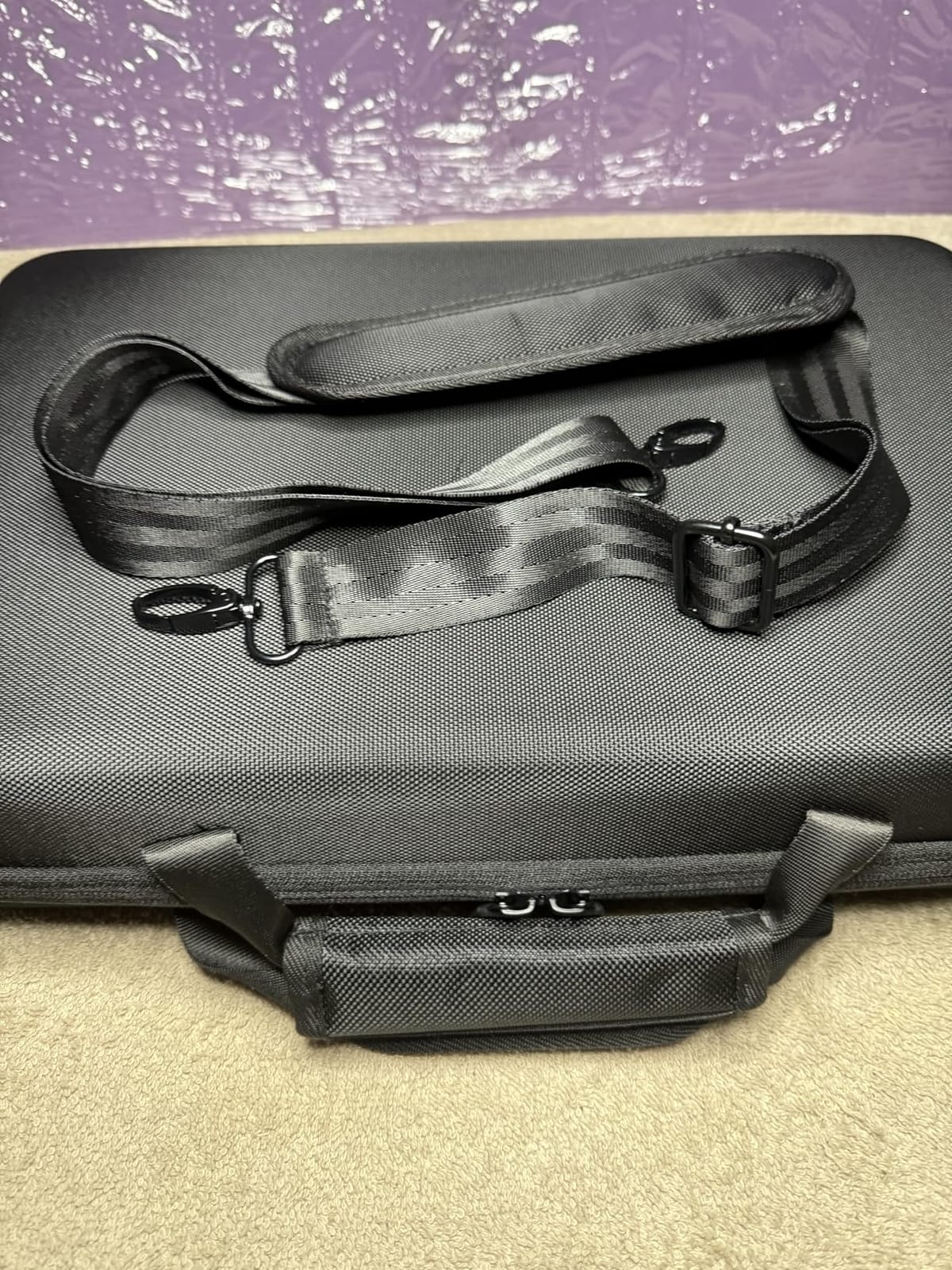 BRANTMAKER Knife Display Case, Knife Case for 61+ Pocket Knives (Box Only) customer photo 2