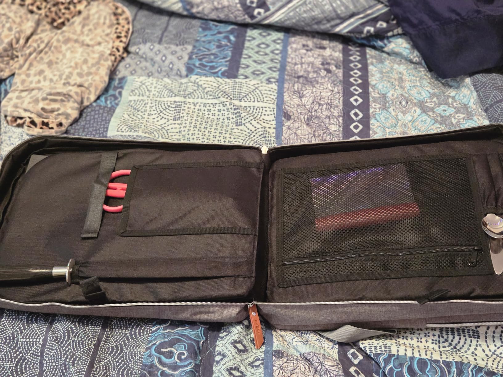 Chef Knife Bag Vintage Backpack VINTAGE, Professional Knife Carrying Case for Chefs & Culinary Students, 30+ Pockets, Holds 10