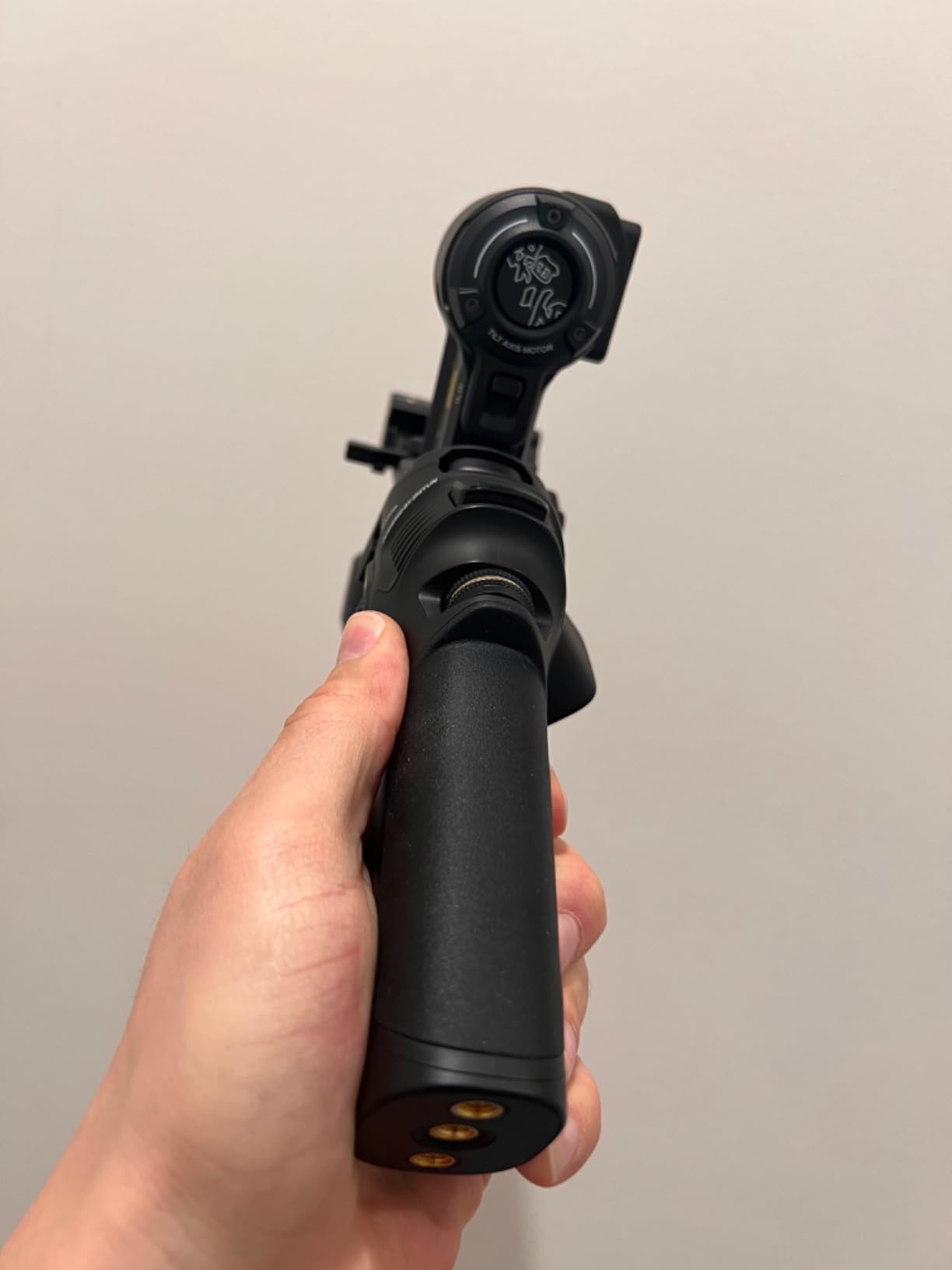 Zhiyun Weebill 3S Combo 3-Axis Gimbal Stabilizer for DSLR and Mirrorless Camera Compatible with Sony Nikon Canon Panasonic LUMIX Extendable Sling Grip Integrated Fill Light PD Fast Charge customer photo 2