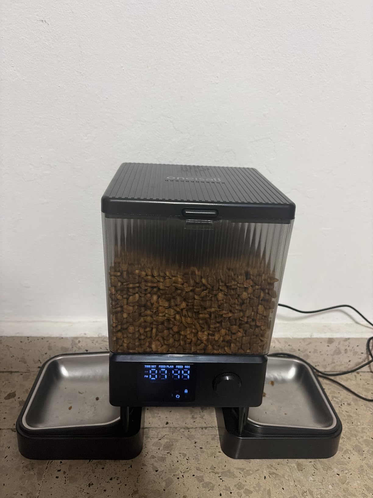 oneisall Automatic Cat Feeder for 2 Cats Pets, Timed Cat Food Dispenser customer photo 1