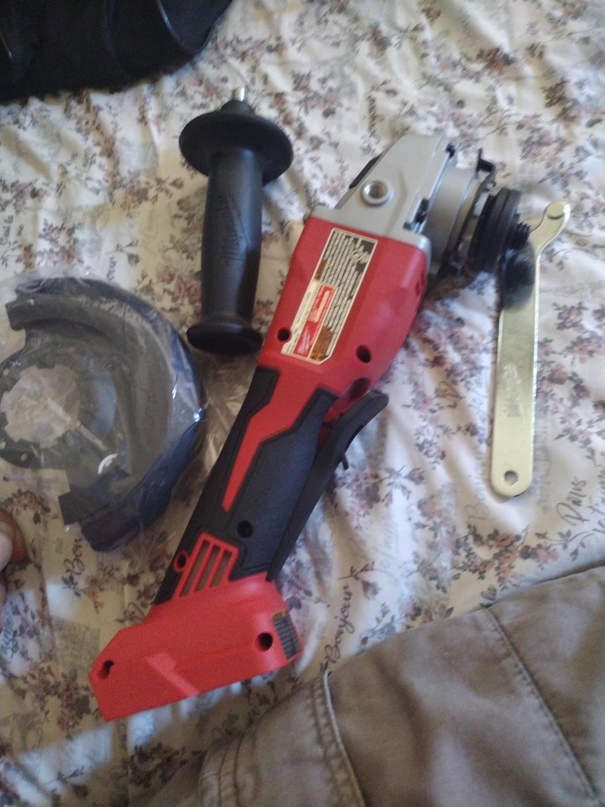 Milwaukee Electric - M18TRADE BRUSHLESS 4-1/2 / 5 Cut-Off Grinder customer photo 1