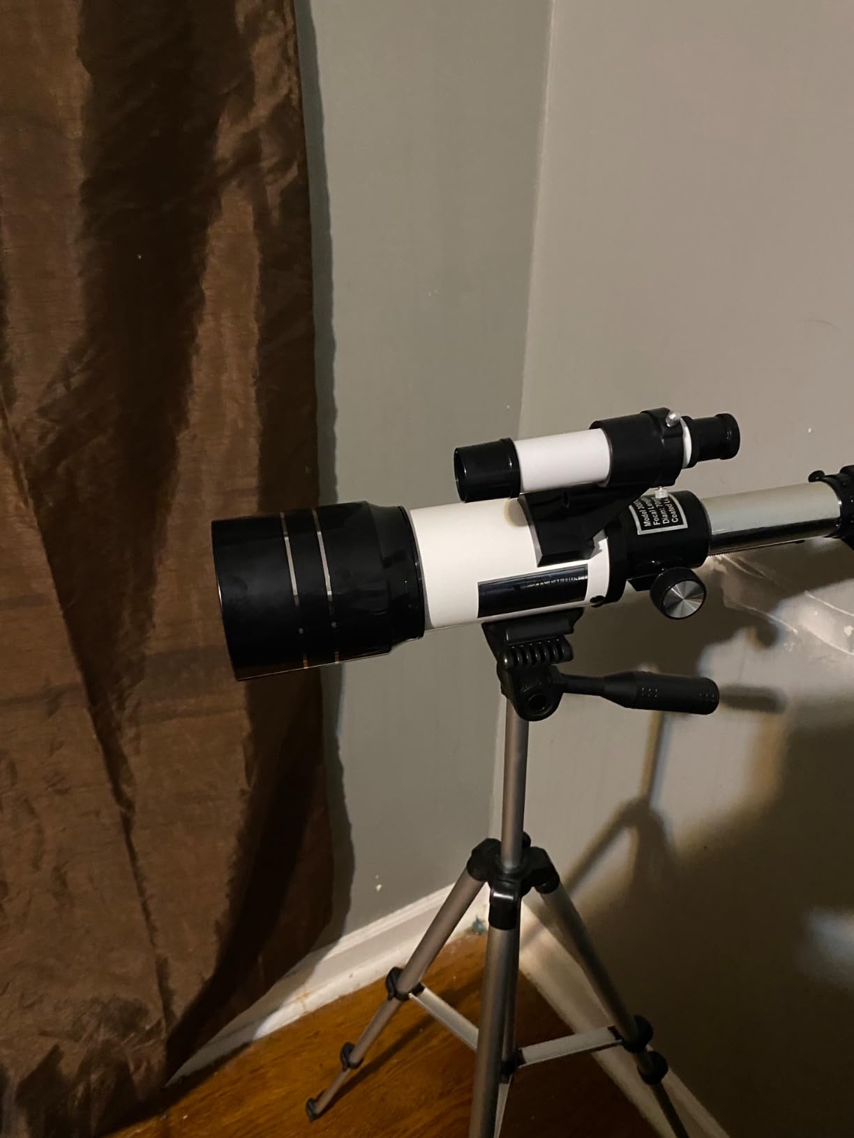 ESAKO Telescope for Kids & Beginners, 70mm Aperture Portable Telescopes with 3 Eyepieces, Height Adjustable Tripod & Phone Adapter & Remote Control Gift for Christmas customer photo 2