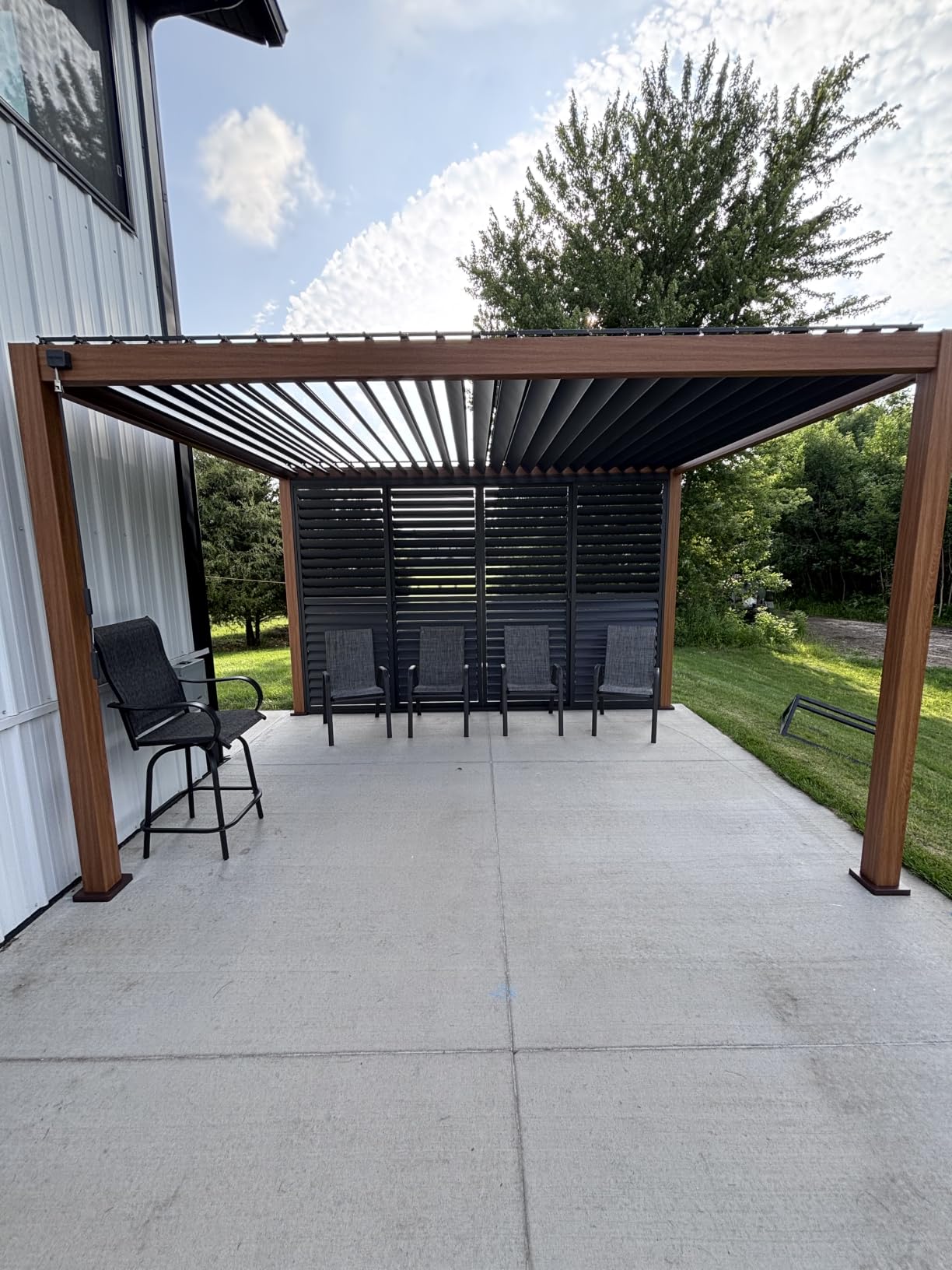 MIRADOR 111S Takasho Louvered Pergola 10x13 Wood Grain Outdoor Aluminum Pergola with Adjustable Rainproof Roof Full Aluminum Frame Ideal for Outdoor Deck Garden Patio Durable, Cherry Oak customer photo 2
