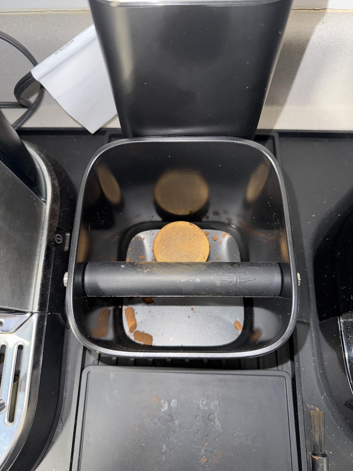 MHW-3BOMBER Espresso Knock Box, 1.2L(15 Cups) Coffee Knock Box with Removable Knock Bar and Anti-slip Pads for Espresso Puck, Coffee Ground, Durable Espresso Accessories, Black GB5967B customer photo 2