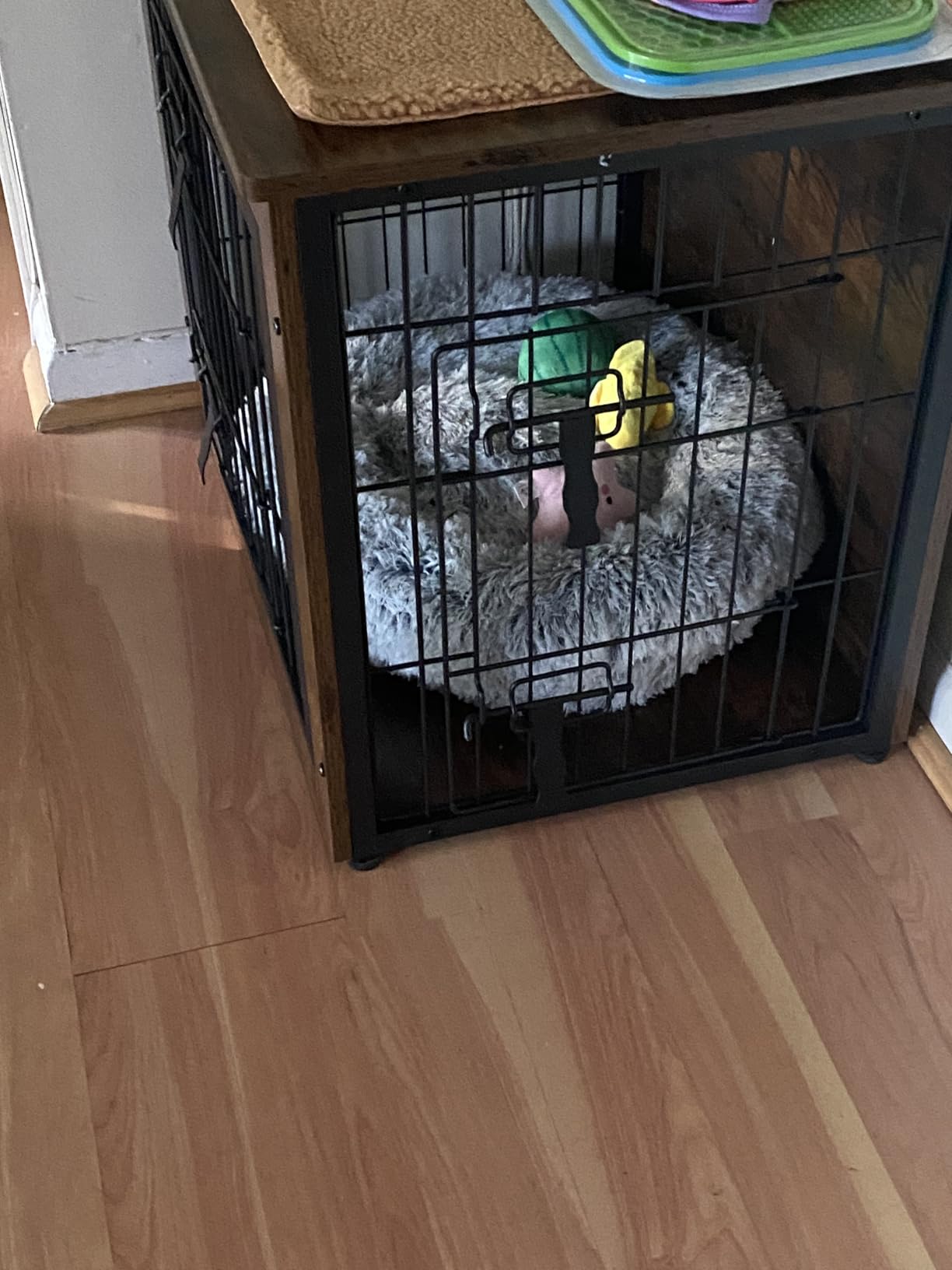 Yaheetech 27.5in Wooden Dog Crate Furniture w/Cushion for Small Medium Dogs customer photo 1