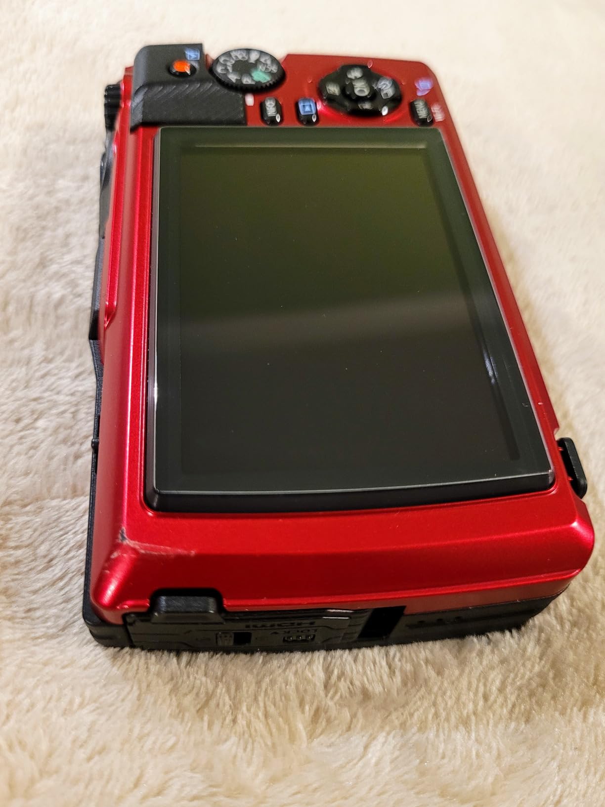 OM System OLYMPUS Tough TG-7 Red Underwater Camera, Waterproof, Freeze Proof, High Resolution Bright, 4K Video 44x Macro Shooting (Successor Olympus TG-6) customer photo 1