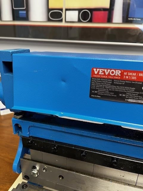 VEVOR Sheet Metal Brake, 12-inch, 3-In-1 Combination Shear Brake Roll Machine, 20-Gauge Capacity Shear Press Brake with 90° Max Bending Angle, Shears and Slip Roll Machine for Shear Bending Rolling customer photo 2