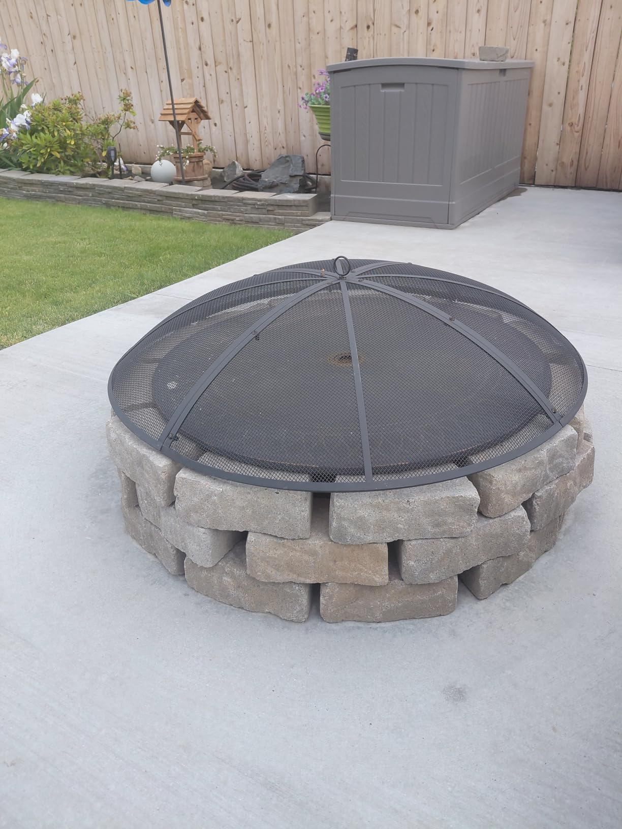 Fire Pit Spark Screen, Fire Pit Screen 36 Inch Round with Handle & Poker customer photo 1
