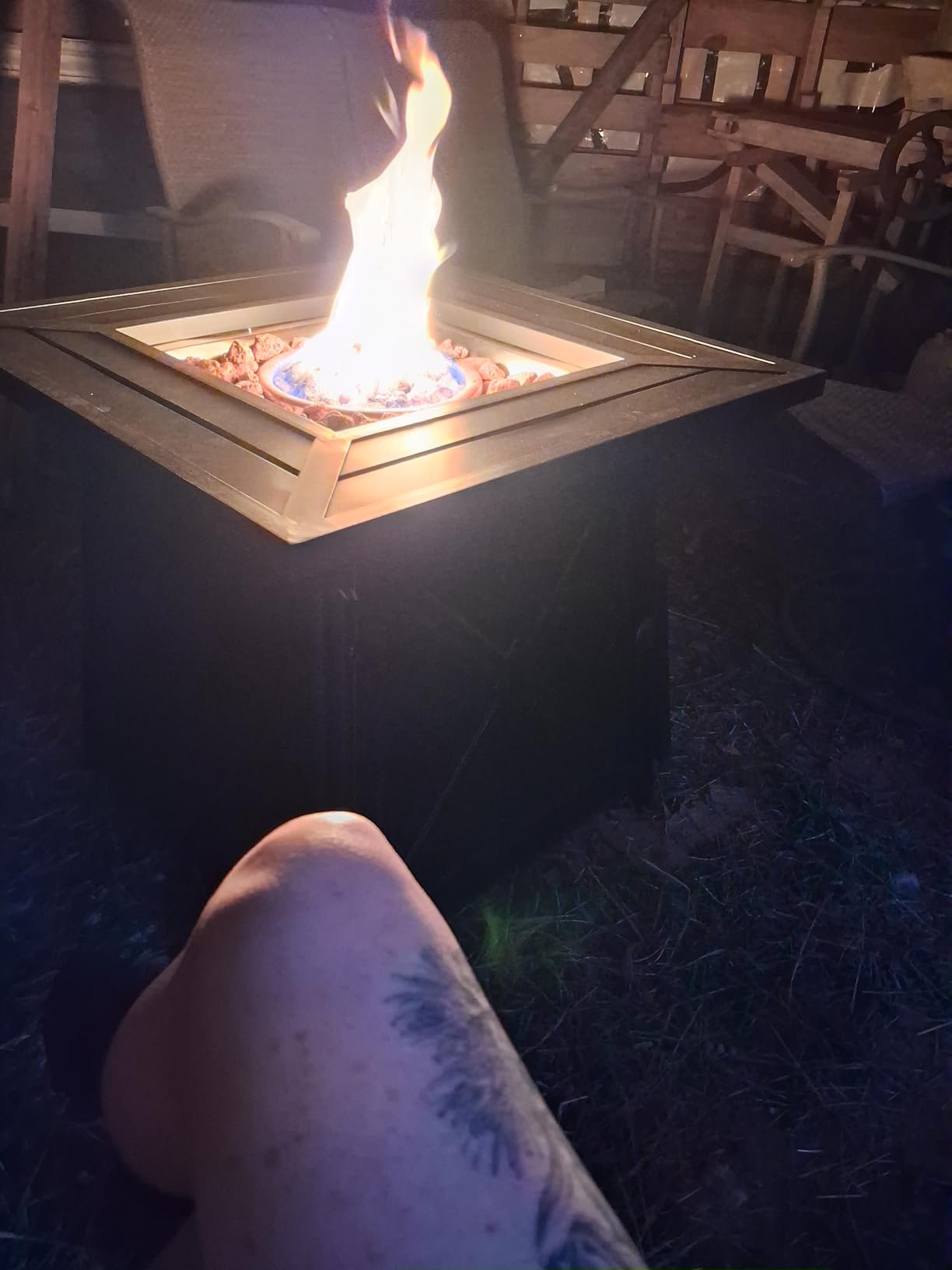 OutVue 28 inch Wicker Rattan Propane Fire Pit Table,50000 BTU Gas Fire Pit customer photo 2