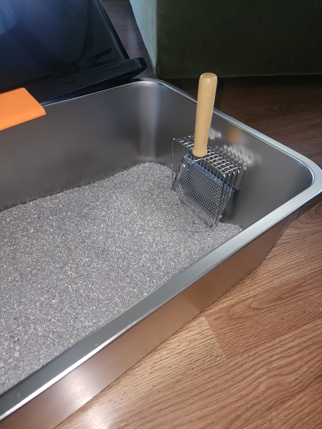 MEEXPAWS Stainless Steel Cat Litter Box Top Entry XL Large with Lid, 8'' High Side Metal Cat Litter Box for Big Cats, Top Cover with Slot, Non-Stick, Easy Clean, Include Litter Scoop customer photo 2