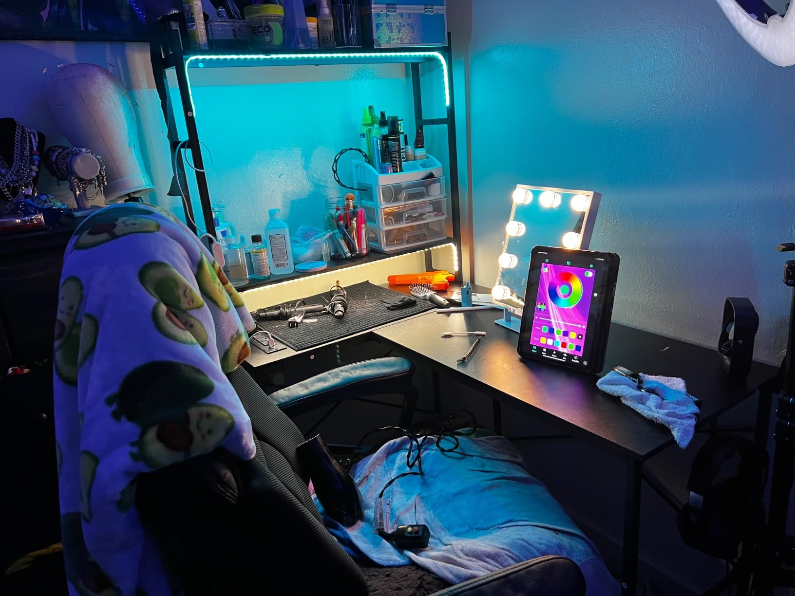 SEDETA L Shaped Gaming Desk, Reversible 45.3” Small Corner Desk with Power Outlet and LED Lights, Corner Gaming Desk with Storage Shelves, Hooks for Small Space, Black customer photo 2