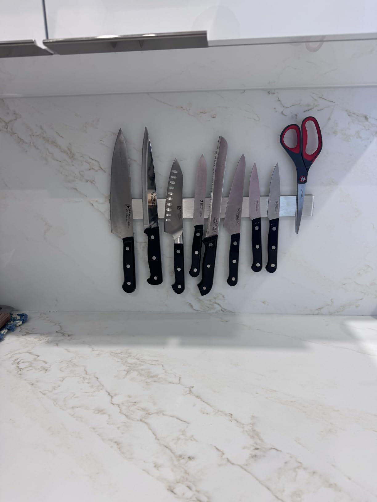 Premium Magnetic Knife Strip for Wall no Drilling – 16 Inch Stainless Steel Magnetic Knife Holder with Neodymium Magnet Strong Adhesive Tape - Lightweight Kitchen Magnet Knife Bar customer photo 1