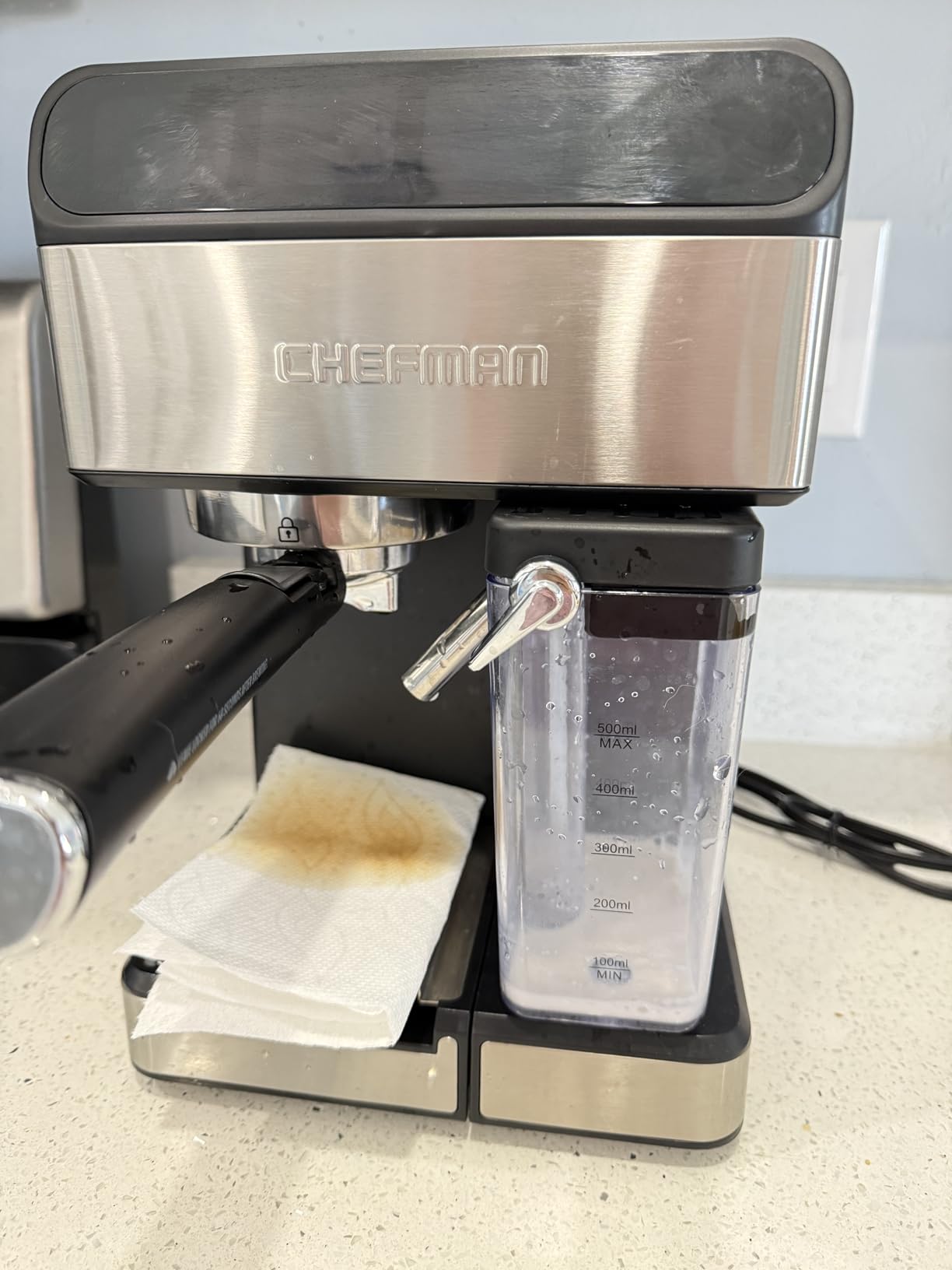 Chefman CaféMaster Pro Espresso Machine, Brew Single or Double Shots, Coffee Maker with Built-In Milk Frother for Cappuccino & Latte, XL 1.8 Liter Removable Water Reservoir - Stainless Steel customer photo 2