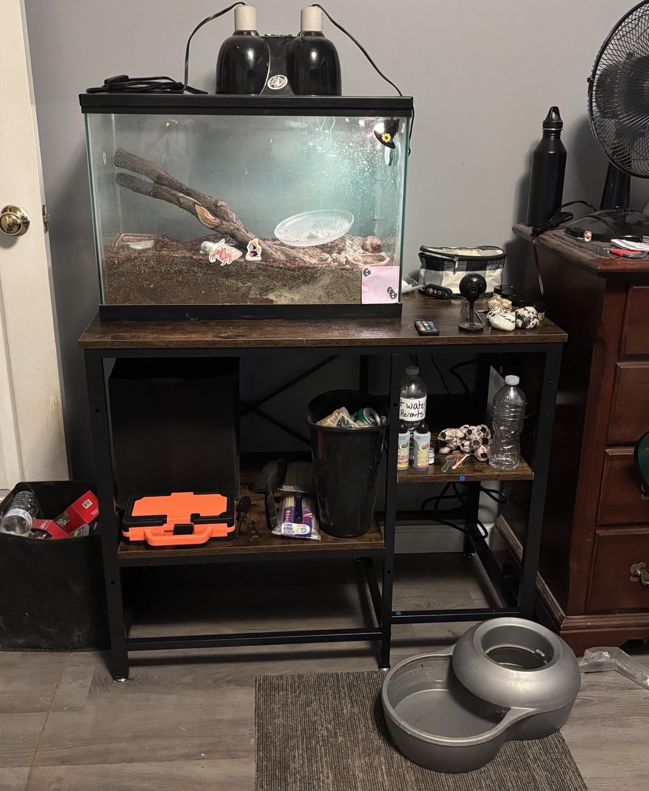 Bestier 55-75 Gallon Fish Tank Stand with Power Outlet, Rustic Brown, 49x13 customer photo 2