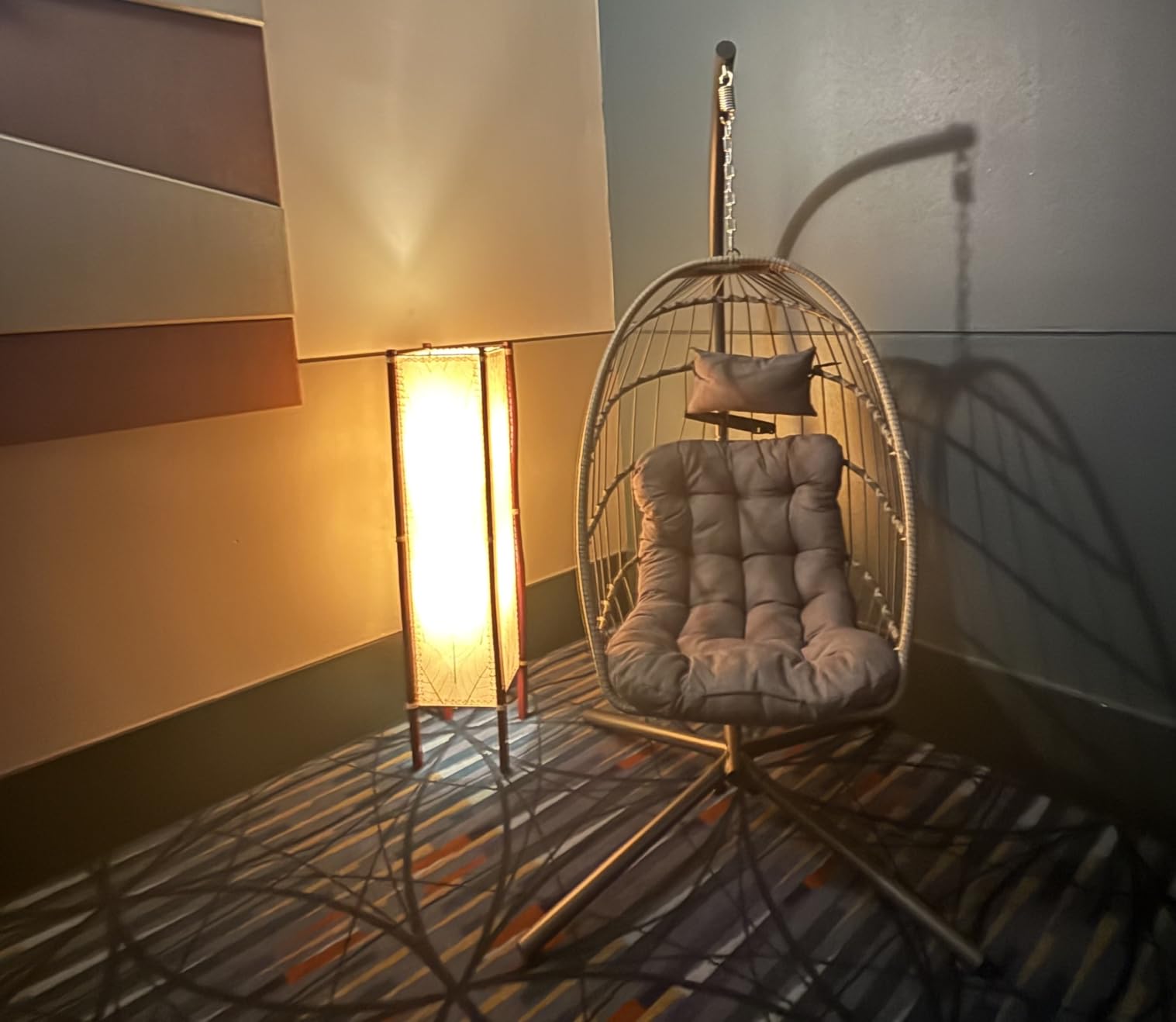 SWITTE Egg Chair Outdoor with Stand, Indoor Wicker Hanging Egg Swing, Grey customer photo 1