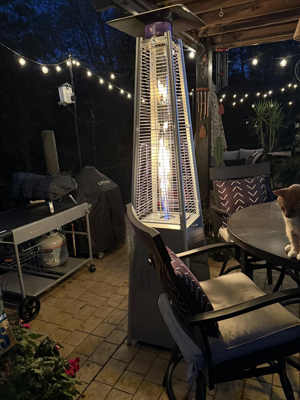 VEVOR Patio Heater for Outdoor Use, 48000BTU Pyramid Propane Heater w/Wheels, Quartz Glass Tube Outdoor Patio Flame Heater for Patio, Party, Backyard, Garden, Decoration, Hammered Bronze customer photo 2