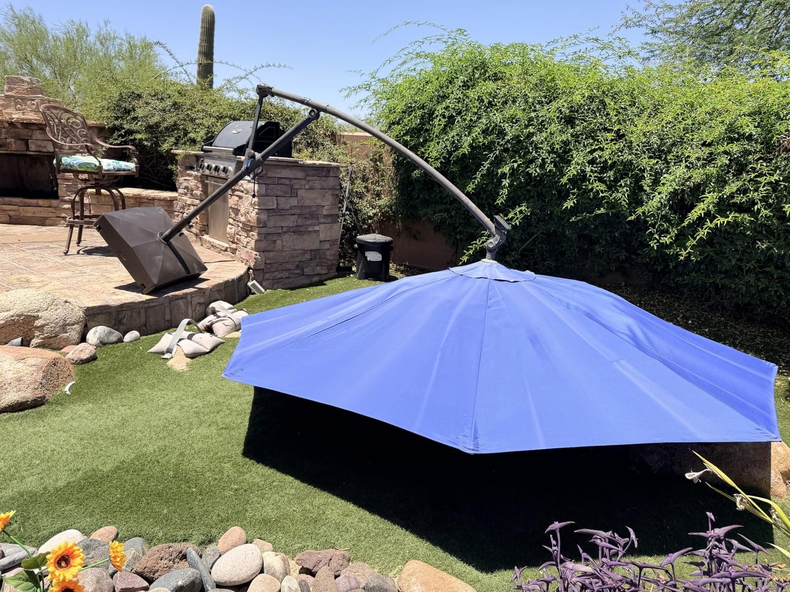 Casafield Patio Umbrella Base – Fillable to 180 lbs. Weighted Stand with Wheels for Outdoor / Lawn or Pool Deck Umbrellas up to 12 FT - Black customer photo 1