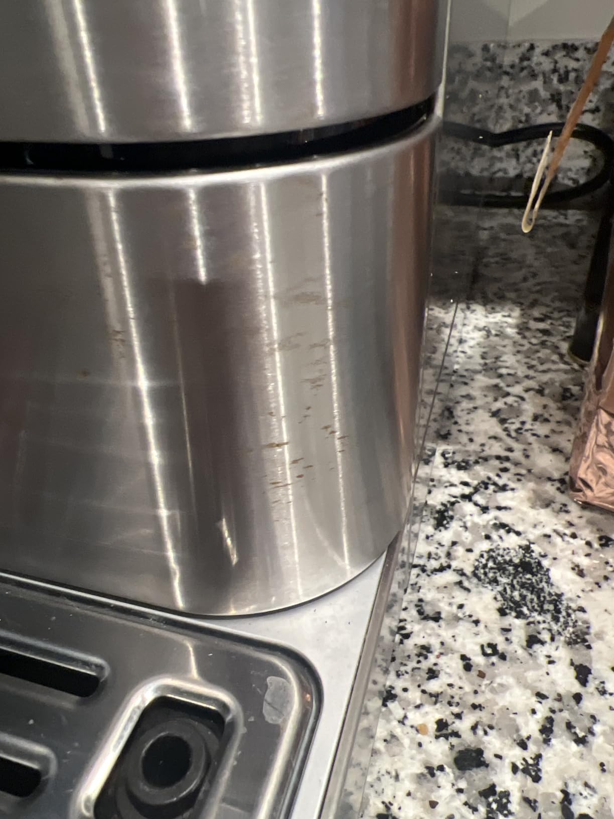 KitchenAid Fully Automatic Espresso Machine KF6, KES8556PL, Porcelain White customer photo 2