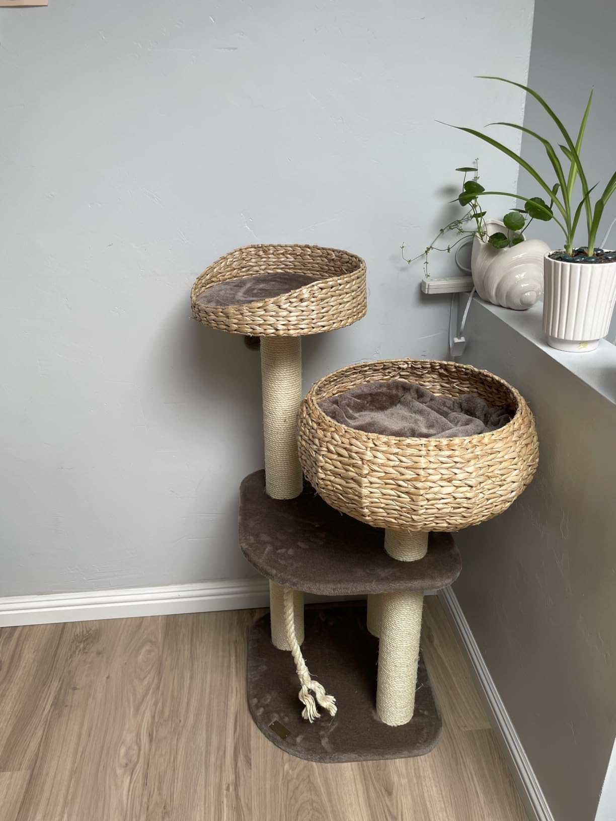 PETSITE 41-inch Modern Cat Tree, Multi-Level Woven Cat Tower, Beige customer photo 1