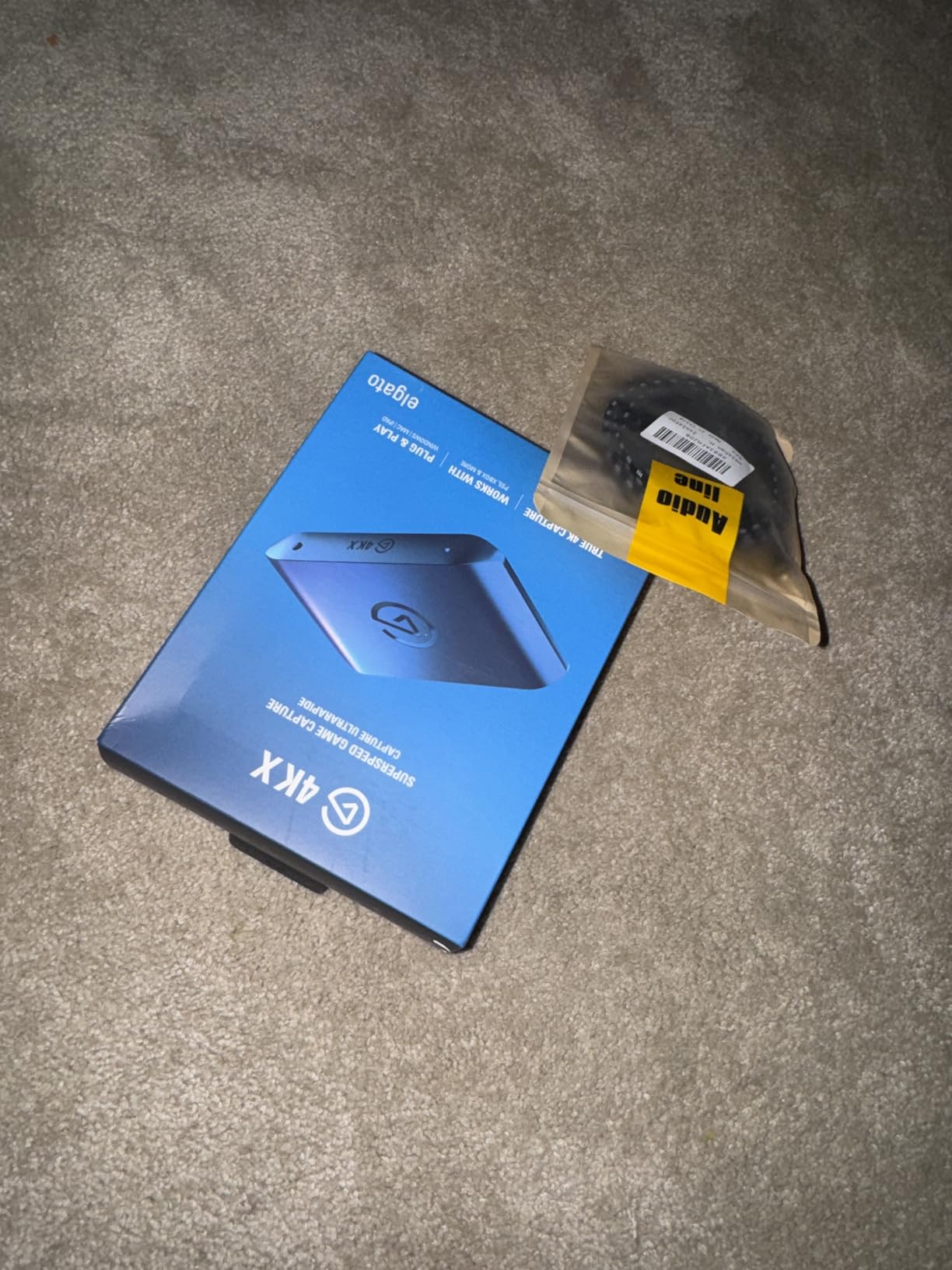 Elgato 4K S Capture Card for PS5, Xbox Series X/S, Switch 2 customer photo 1